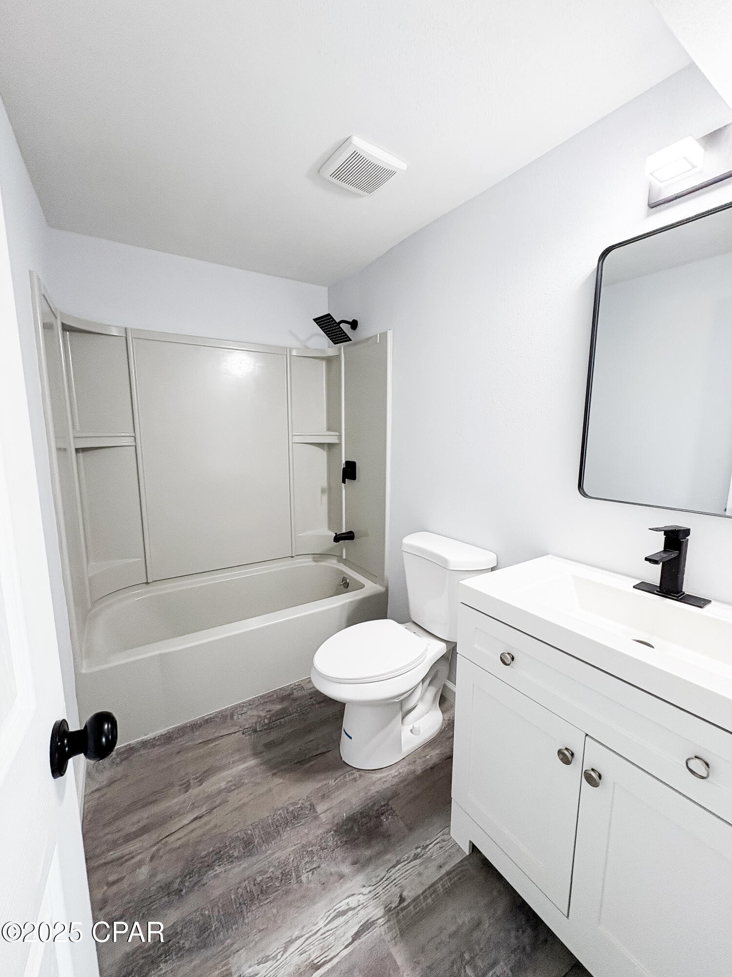 Image 18 For 8561 Fremont Road