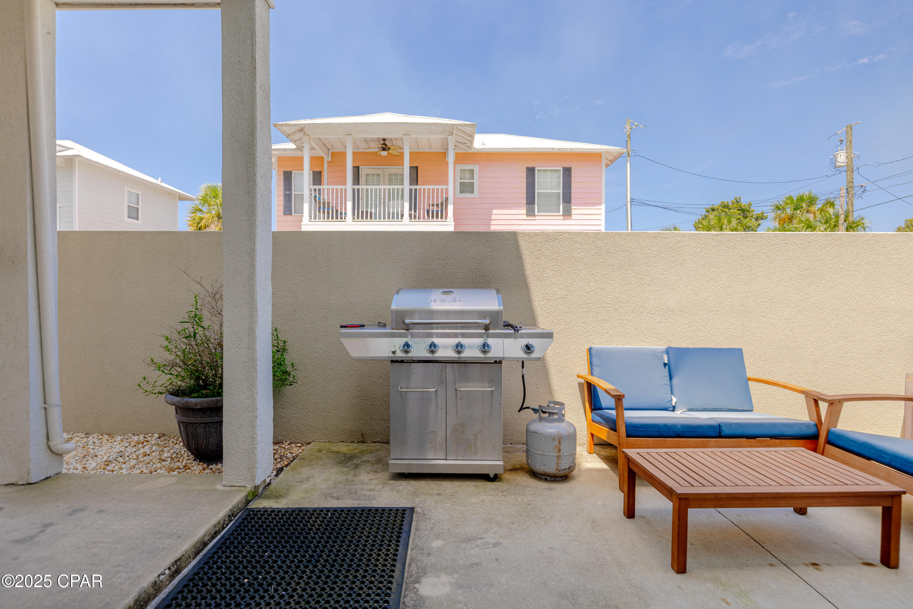 Image 12 For 8410 Thomas Drive 4