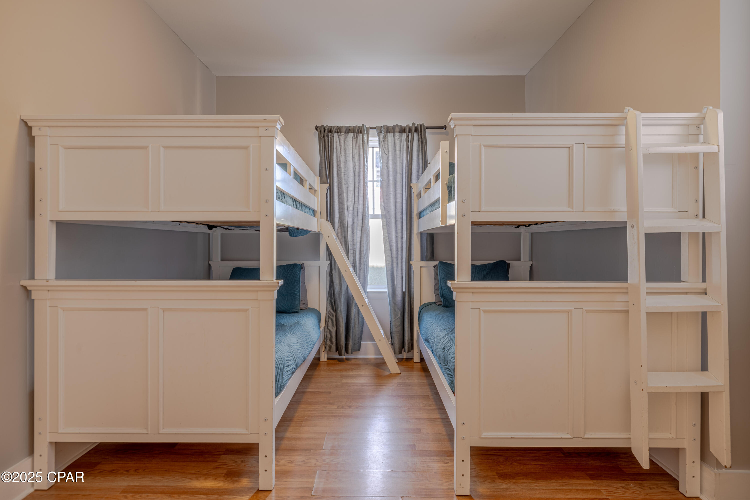 Image 16 For 8410 Thomas Drive 4