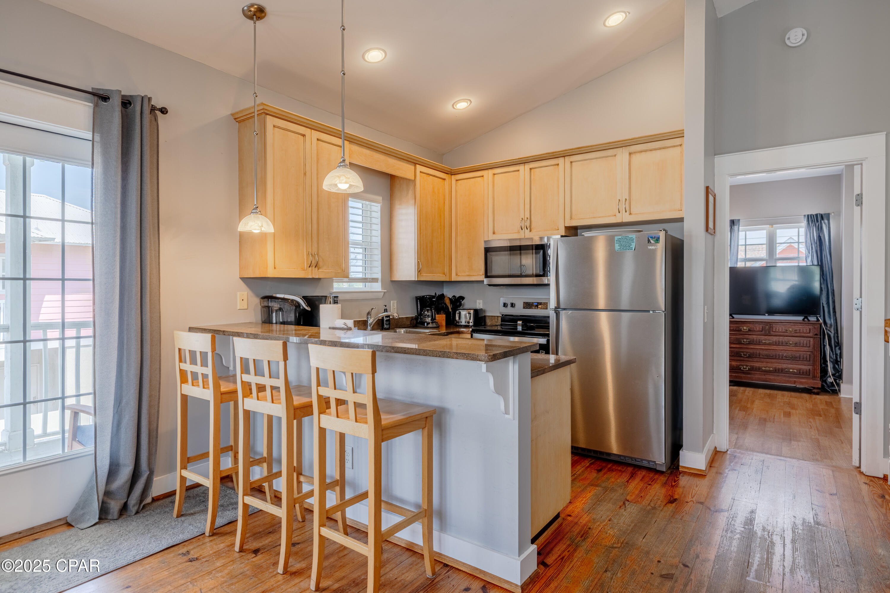 Image 33 For 8410 Thomas Drive 4