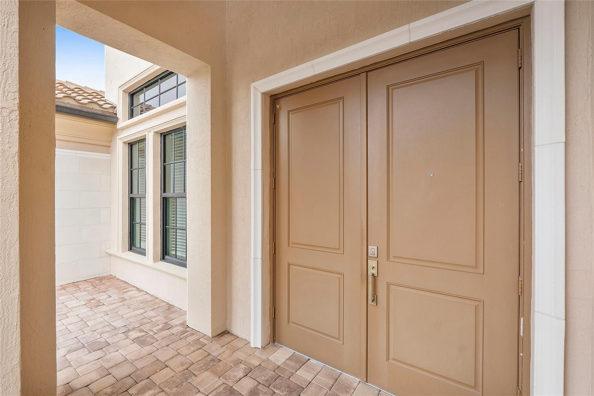 Homes for sale in Parkland, FL | 9025 Parkland Bay Dr, Parkland, FL 33076 | MLS# F10528422