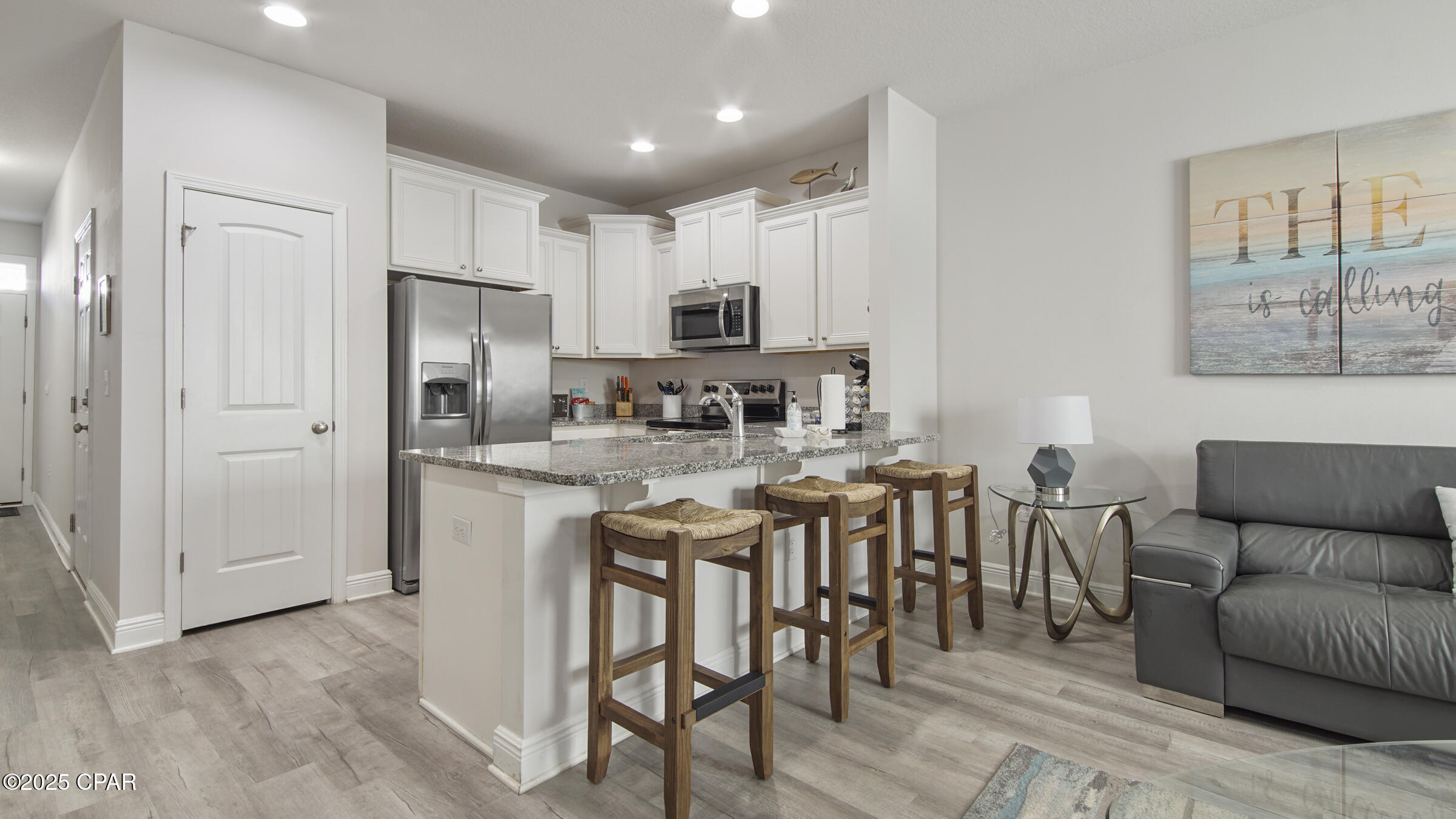 Image 11 For 1875 Pointe Drive