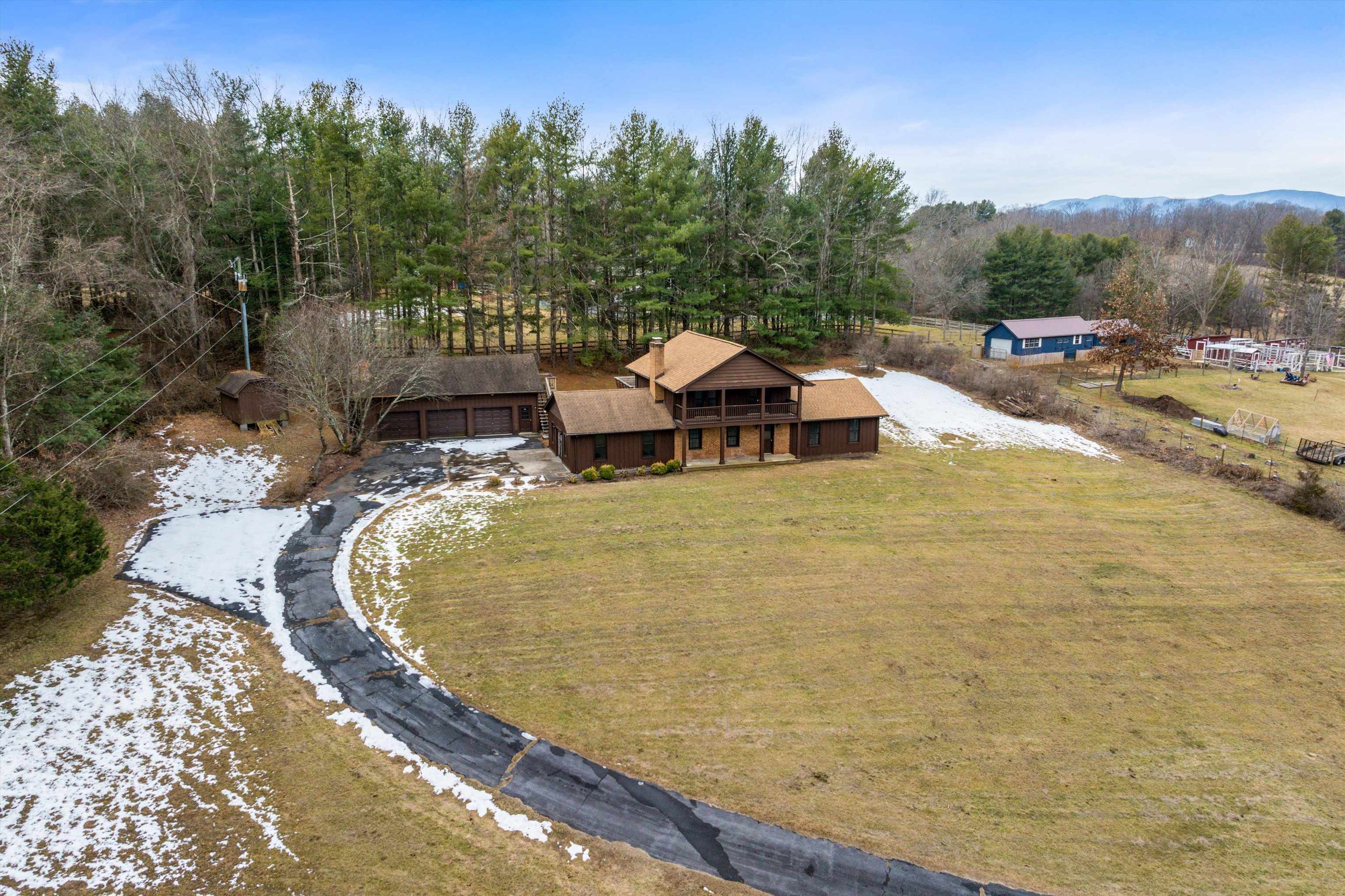 2064 Churchville Ave