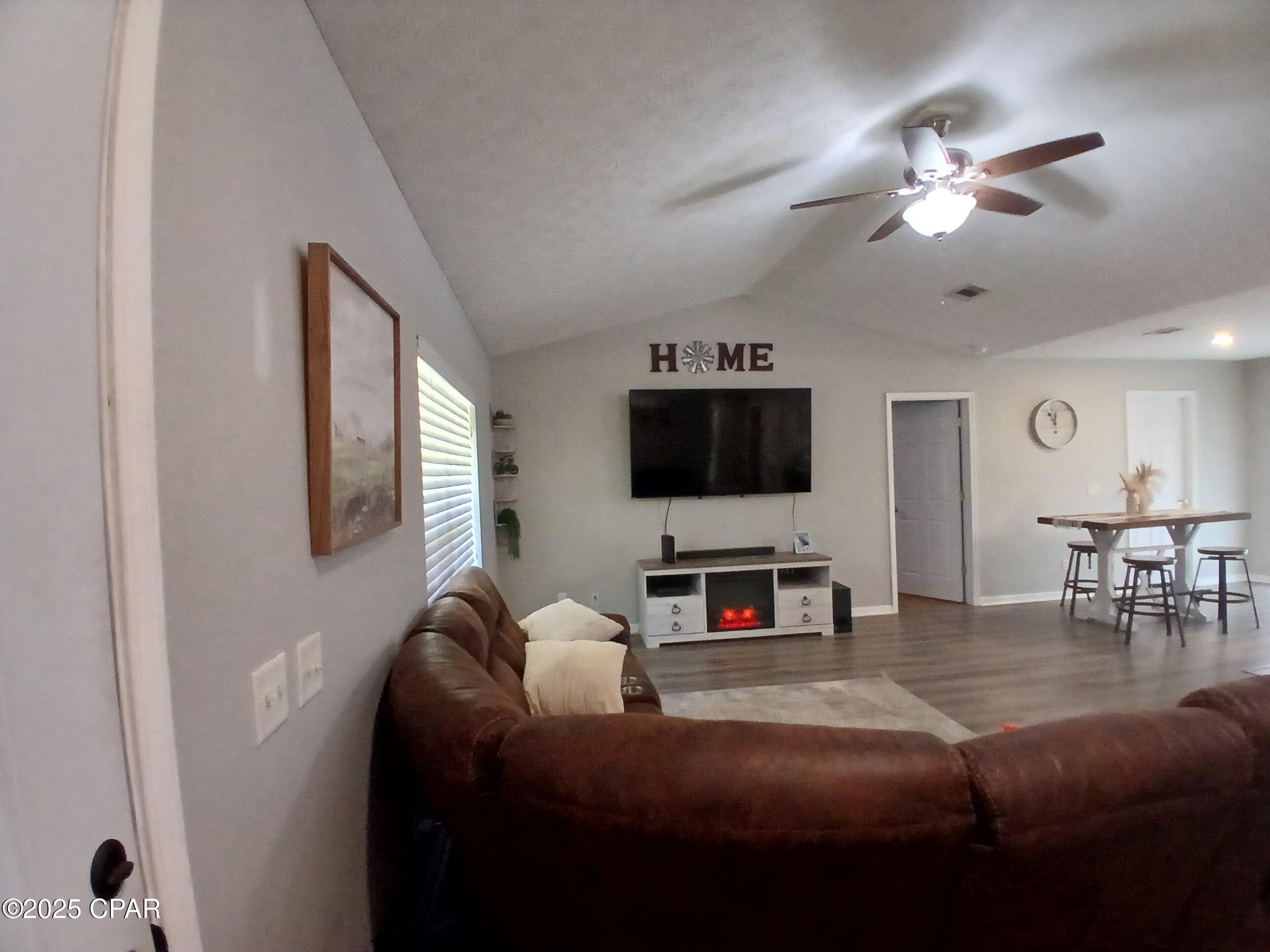 Image 10 For 7912 Campflowers Road