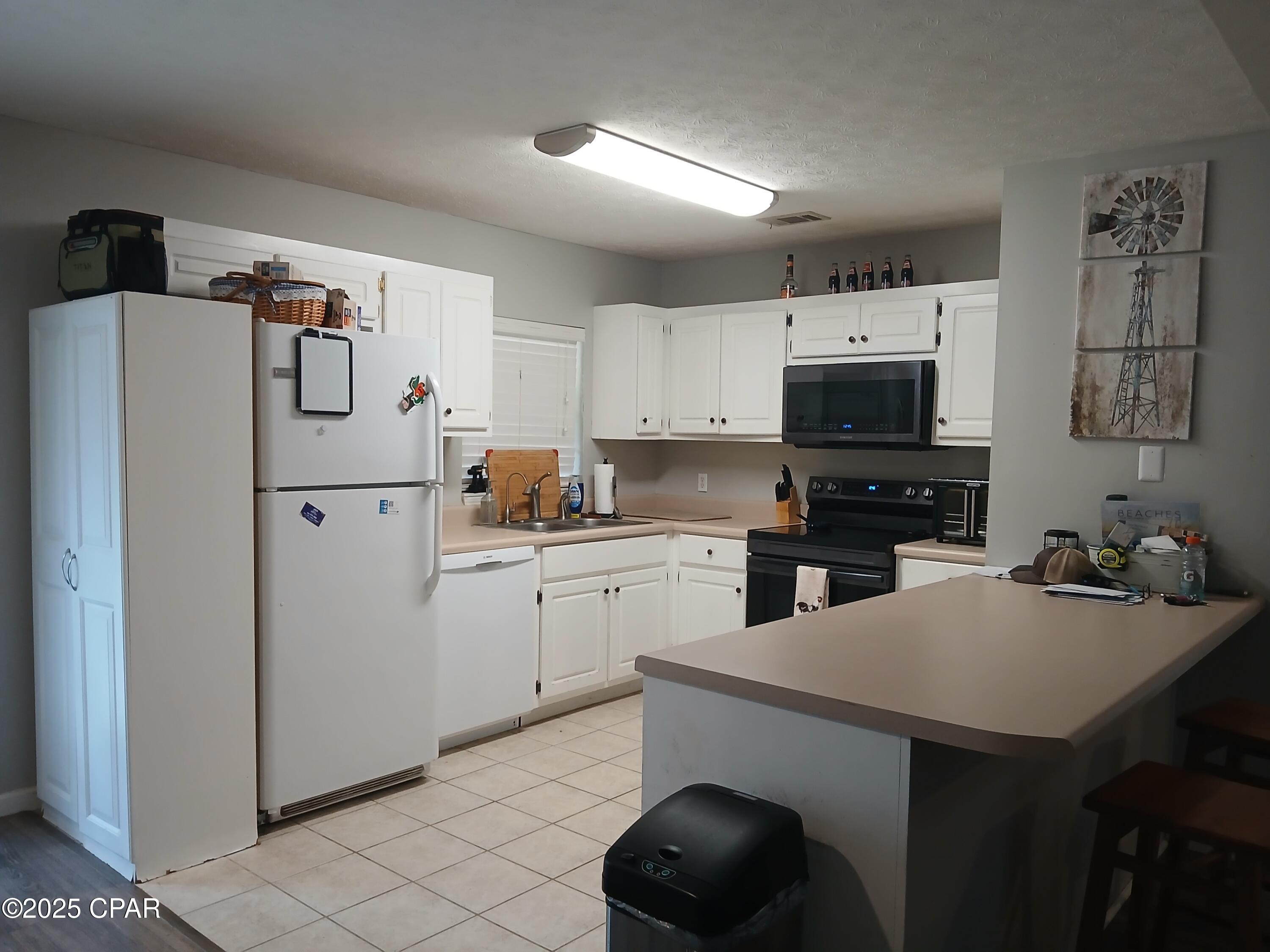 Image 13 For 7912 Campflowers Road