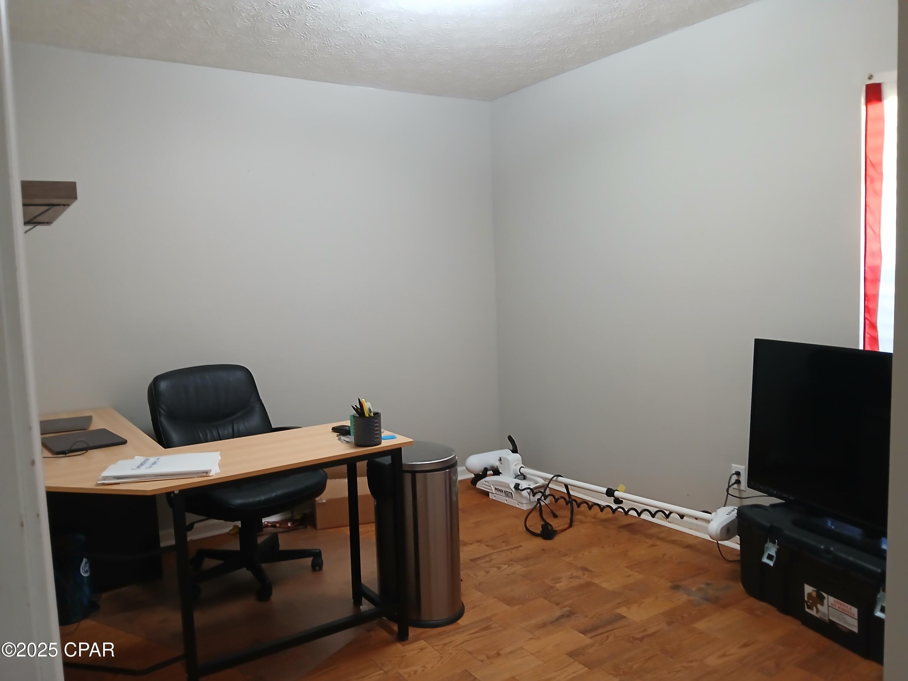 Image 21 For 7912 Campflowers Road