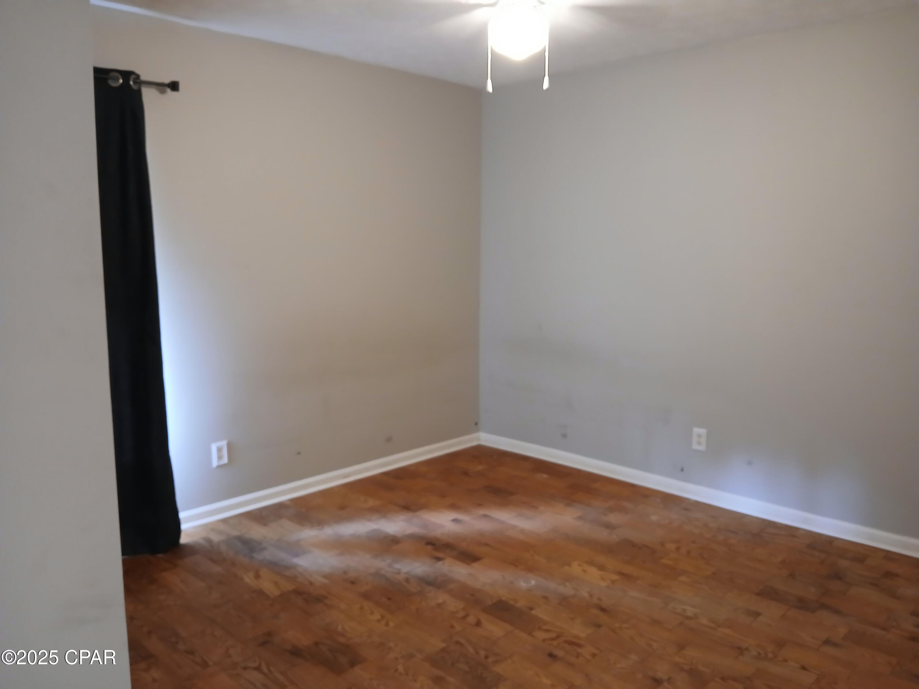 Image 27 For 7912 Campflowers Road