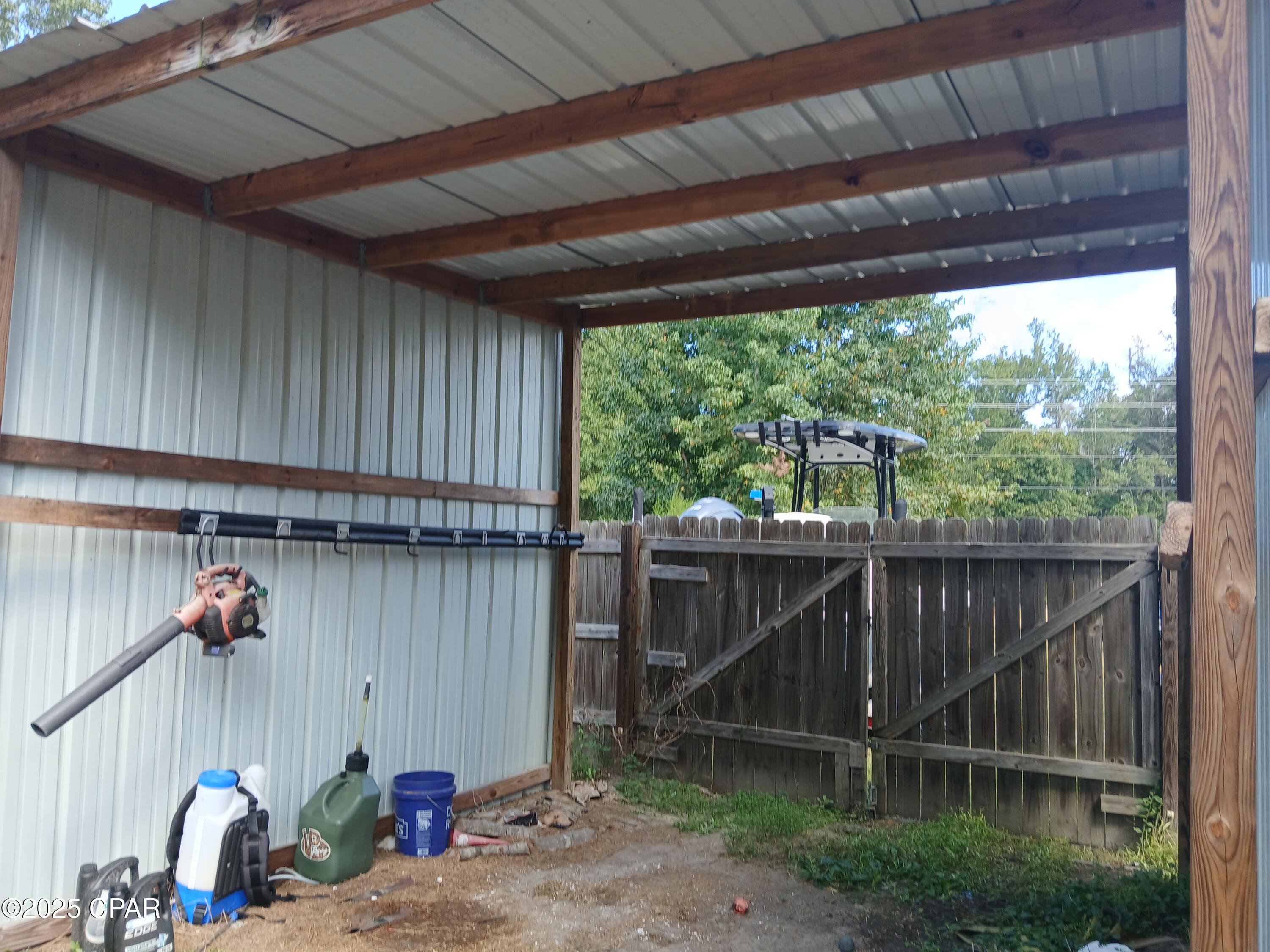 Image 4 For 7912 Campflowers Road