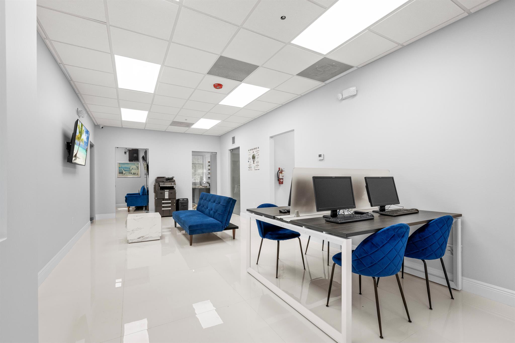 Royal Palm Business Plaza