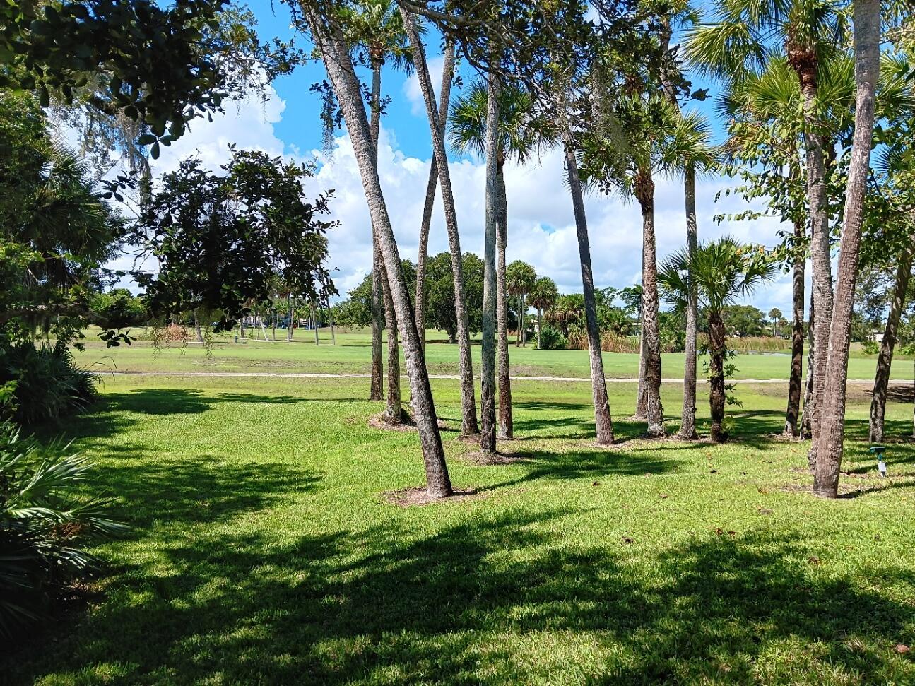 Homes for sale in Vero Beach, FL | 18 Vista Gardens Trail #102, Vero Beach, FL 32962 | MLS# R11126941