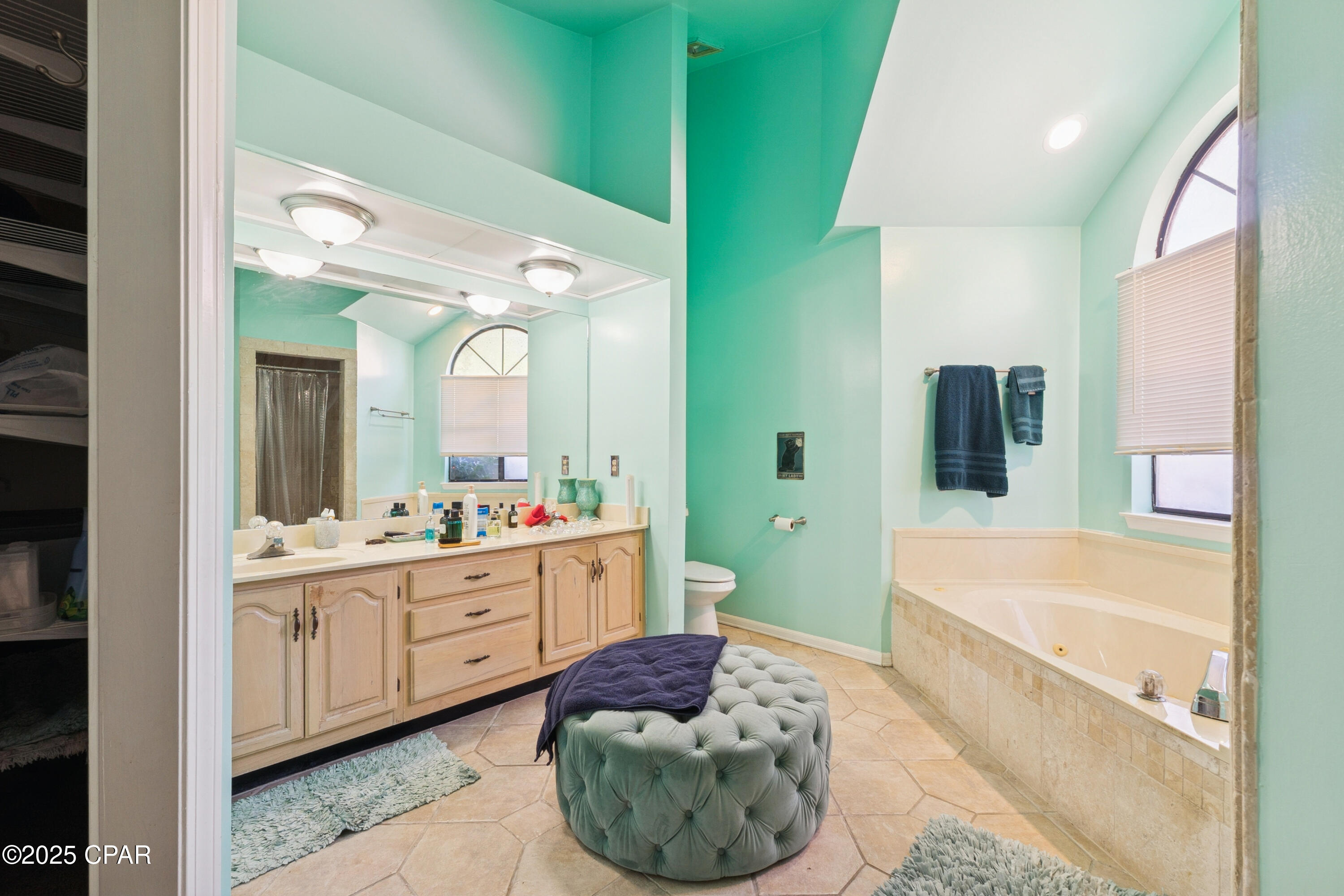 Image 27 For 2712 Woodmere Drive