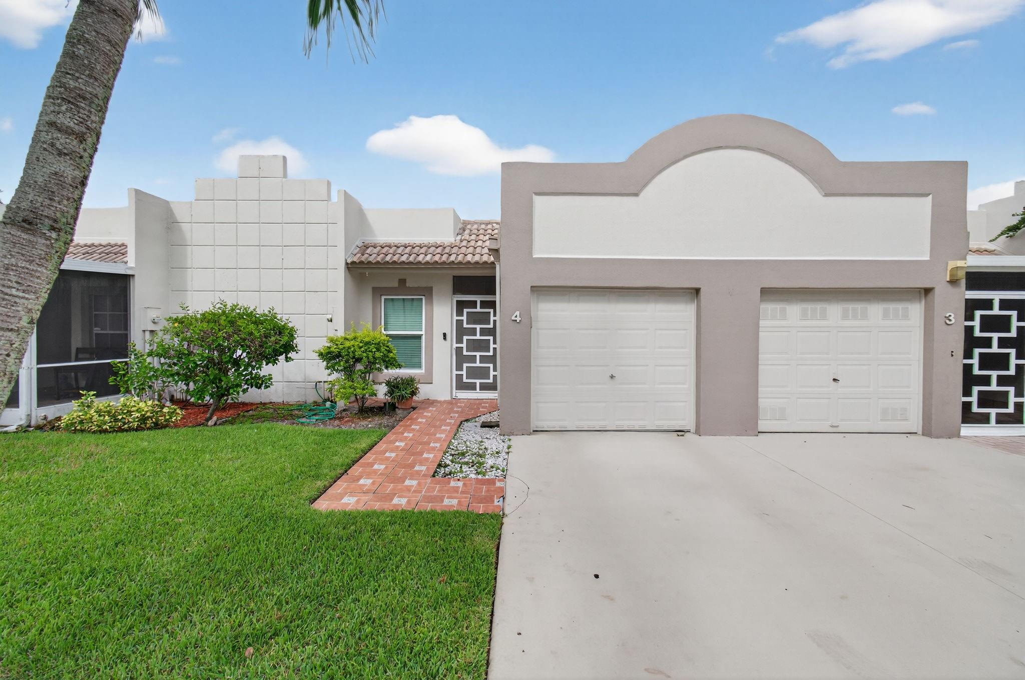 Homes for sale in Boca Raton, FL | 19000 Stewart Cir #4, Boca Raton, FL 33496 | MLS# F10528470