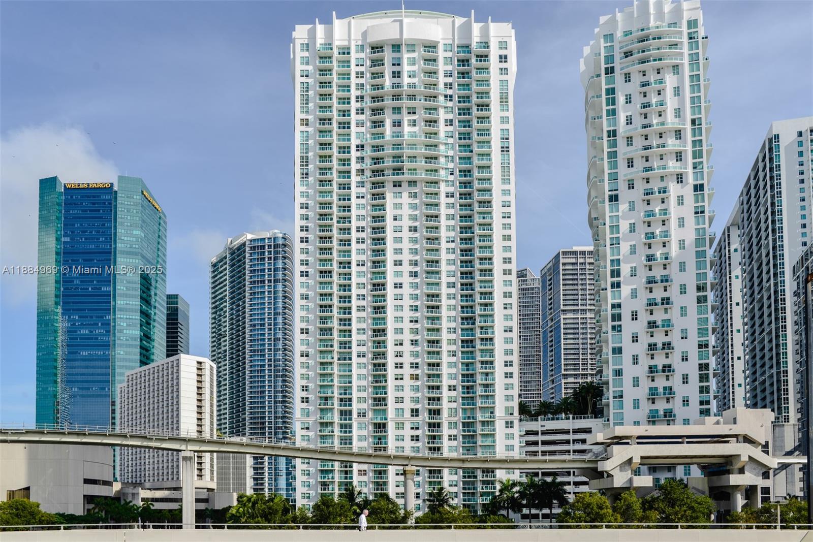 Apartamento para Alugar em Miami, FL