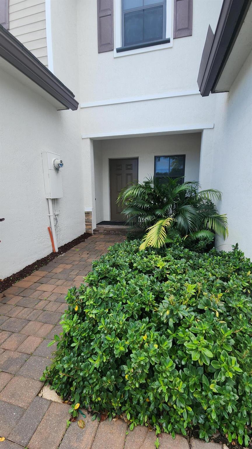 Homes for sale in Davie, FL | 6002 Clydesdale Court, Davie, FL 33314 | MLS# R11126962