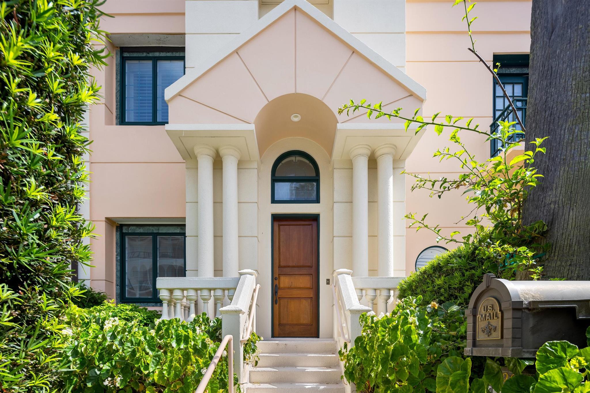 Homes for sale in Palm Beach, FL | 307 Everglade Avenue, Palm Beach, FL 33480 | MLS# R11126966