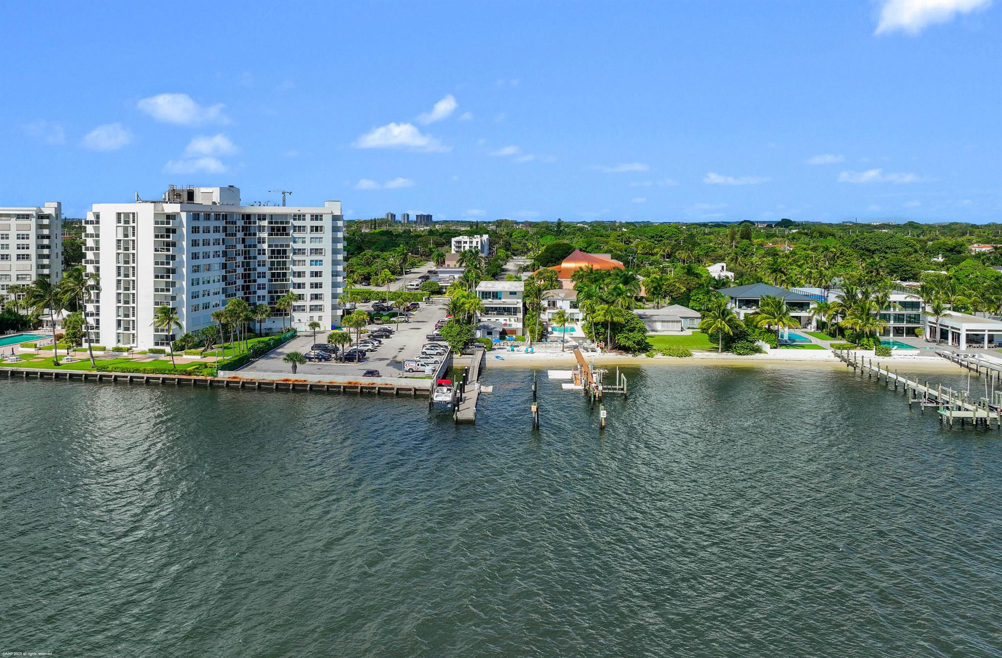 Homes for sale in West Palm Beach, FL | 2814 N Flagler Dr, West Palm Beach, FL 33407 | MLS# R11126978