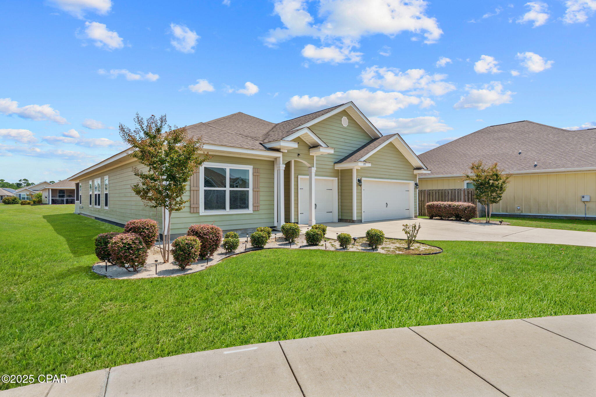 Image 3 For 201 Bridge Harbor Drive