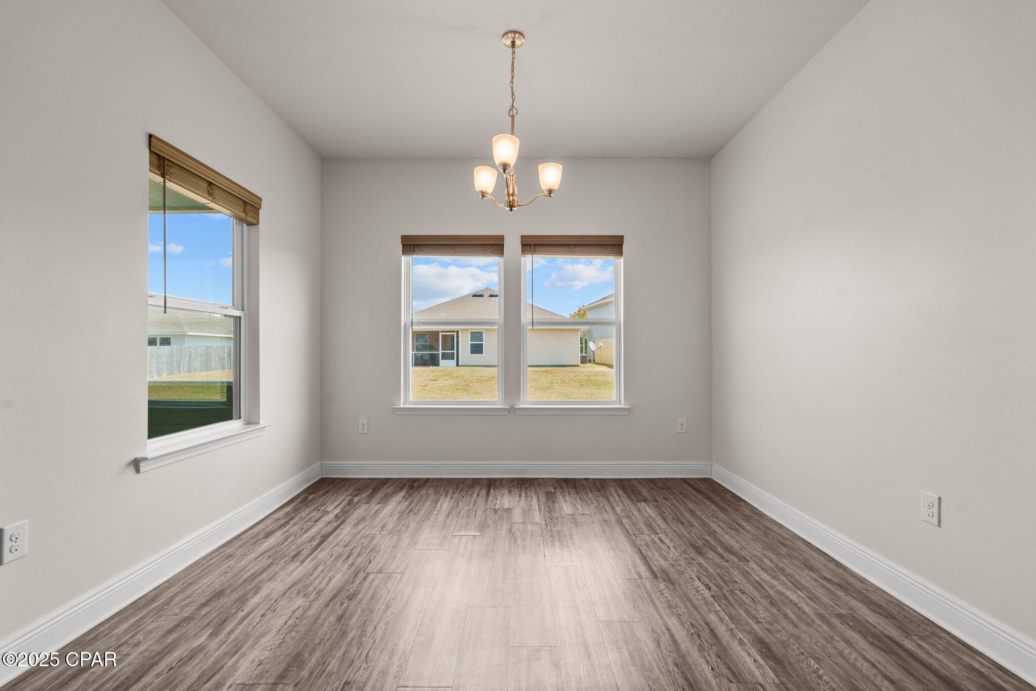 Image 33 For 201 Bridge Harbor Drive