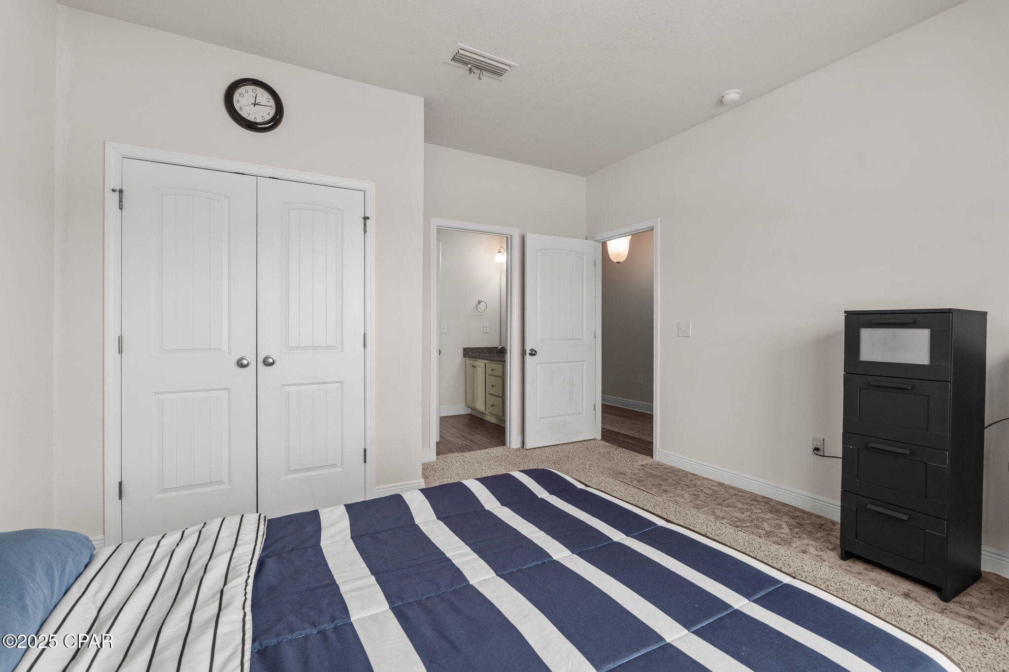 Image 8 For 201 Bridge Harbor Drive