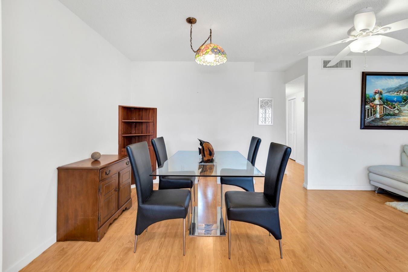 Homes for sale in Hollywood, FL | 5300 Washington St #D206, Hollywood, FL 33021 | MLS# F10528542