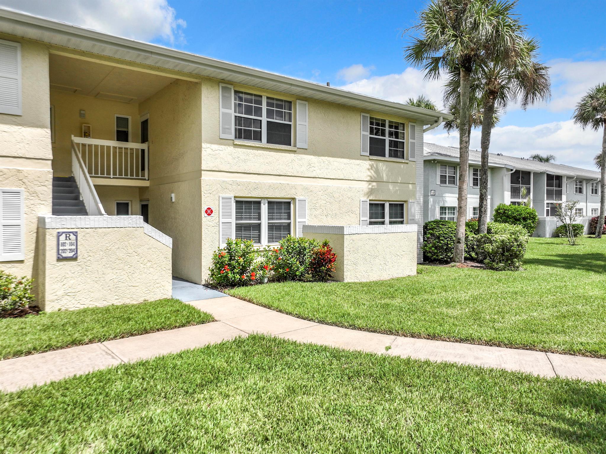 Homes for sale in Palm Bay, FL | 939 Sonesta Ave Avenue Ne #204, Palm Bay, FL 32905 | MLS# R11127022