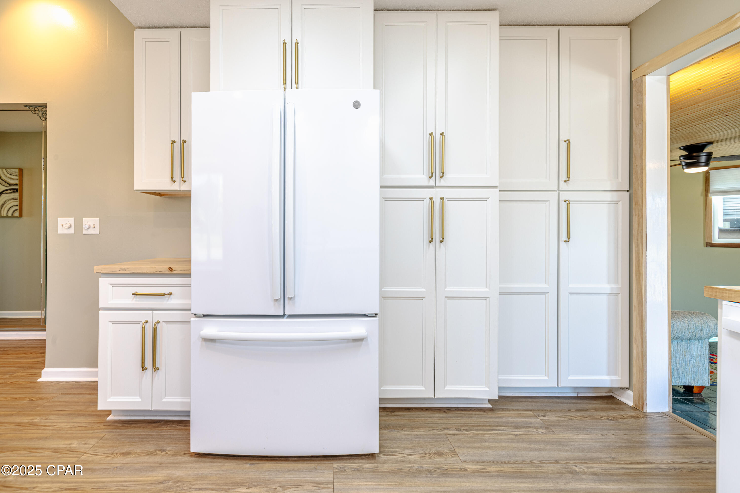 Image 21 For 001 Dolphin Lane