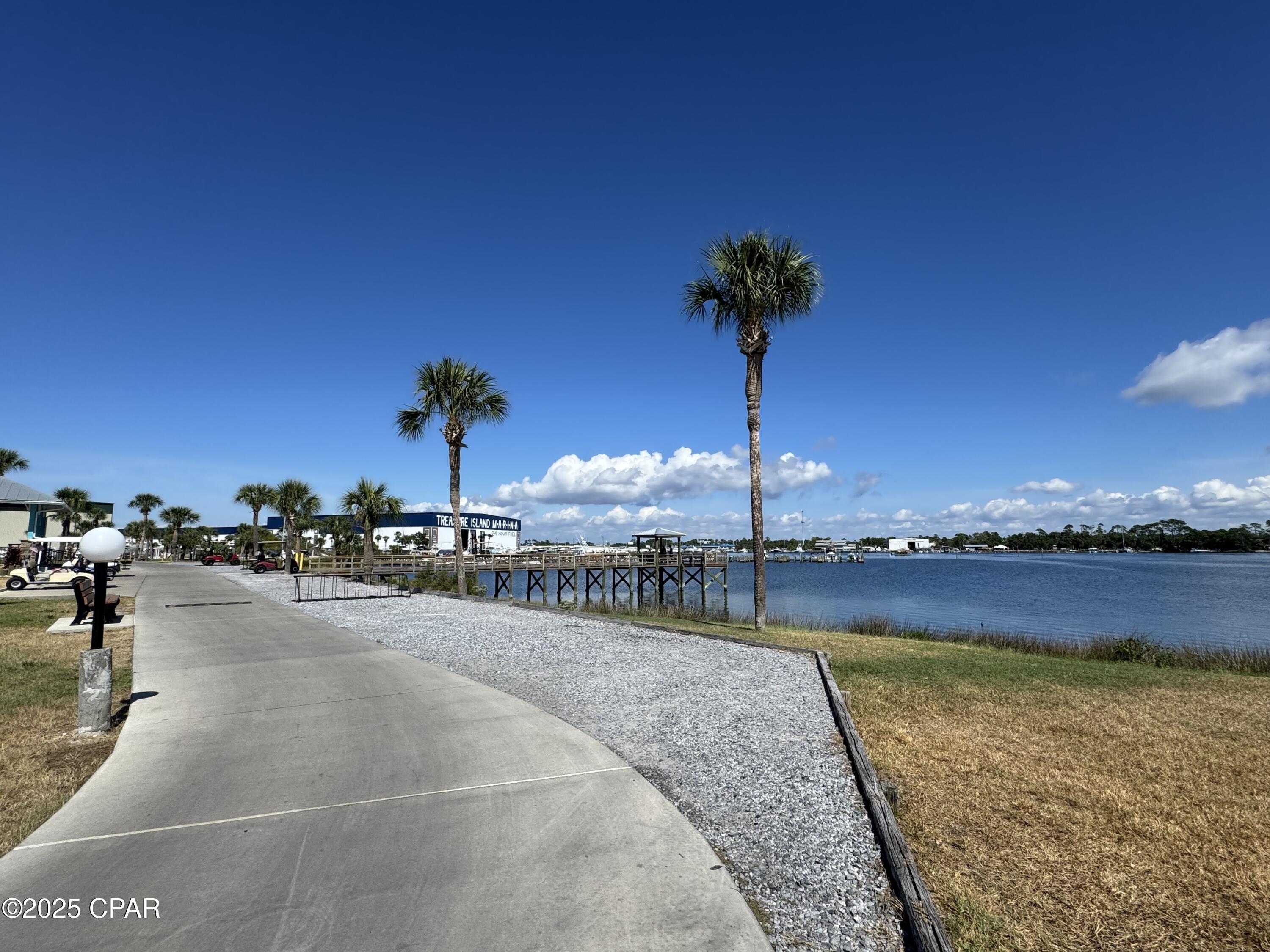 Image 76 For 001 Dolphin Lane