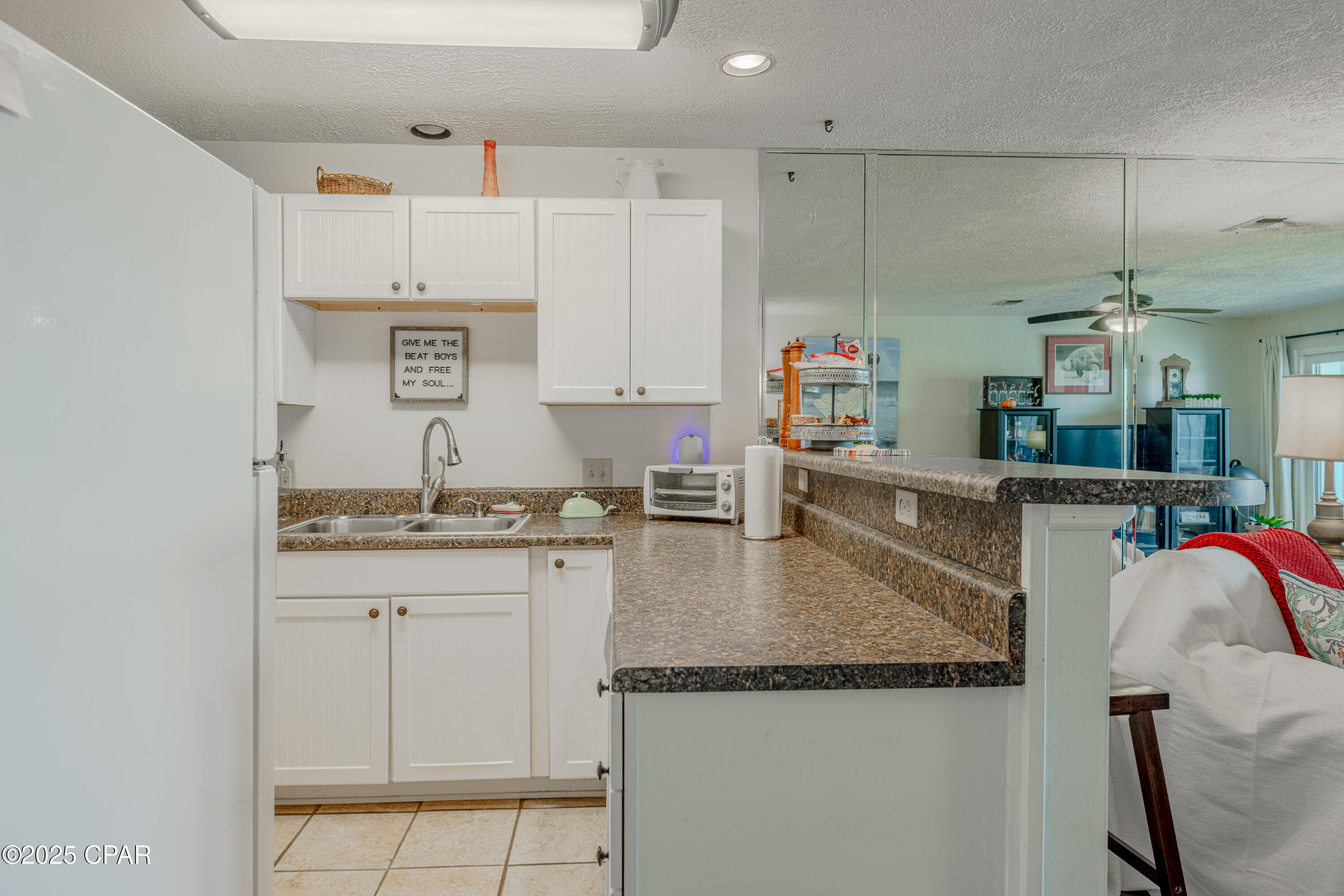 Image 19 For 18912 Front Beach Road 202