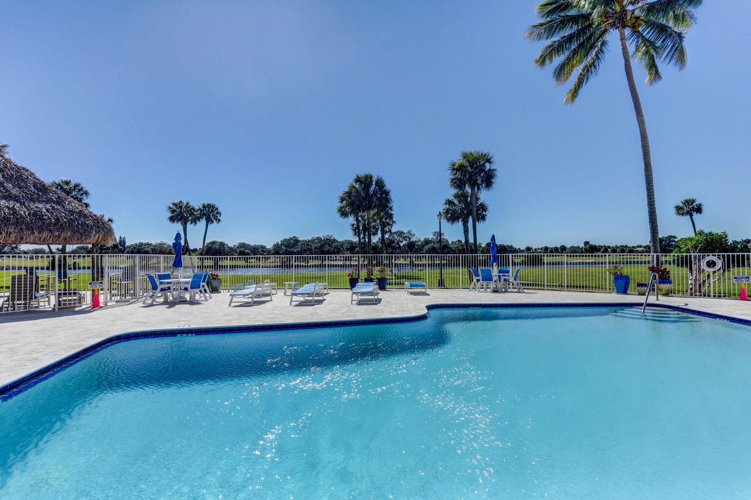 Homes for sale in North Palm Beach, FL | 336 Golfview Road #203, North Palm Beach, FL 33408 | MLS# R11127034