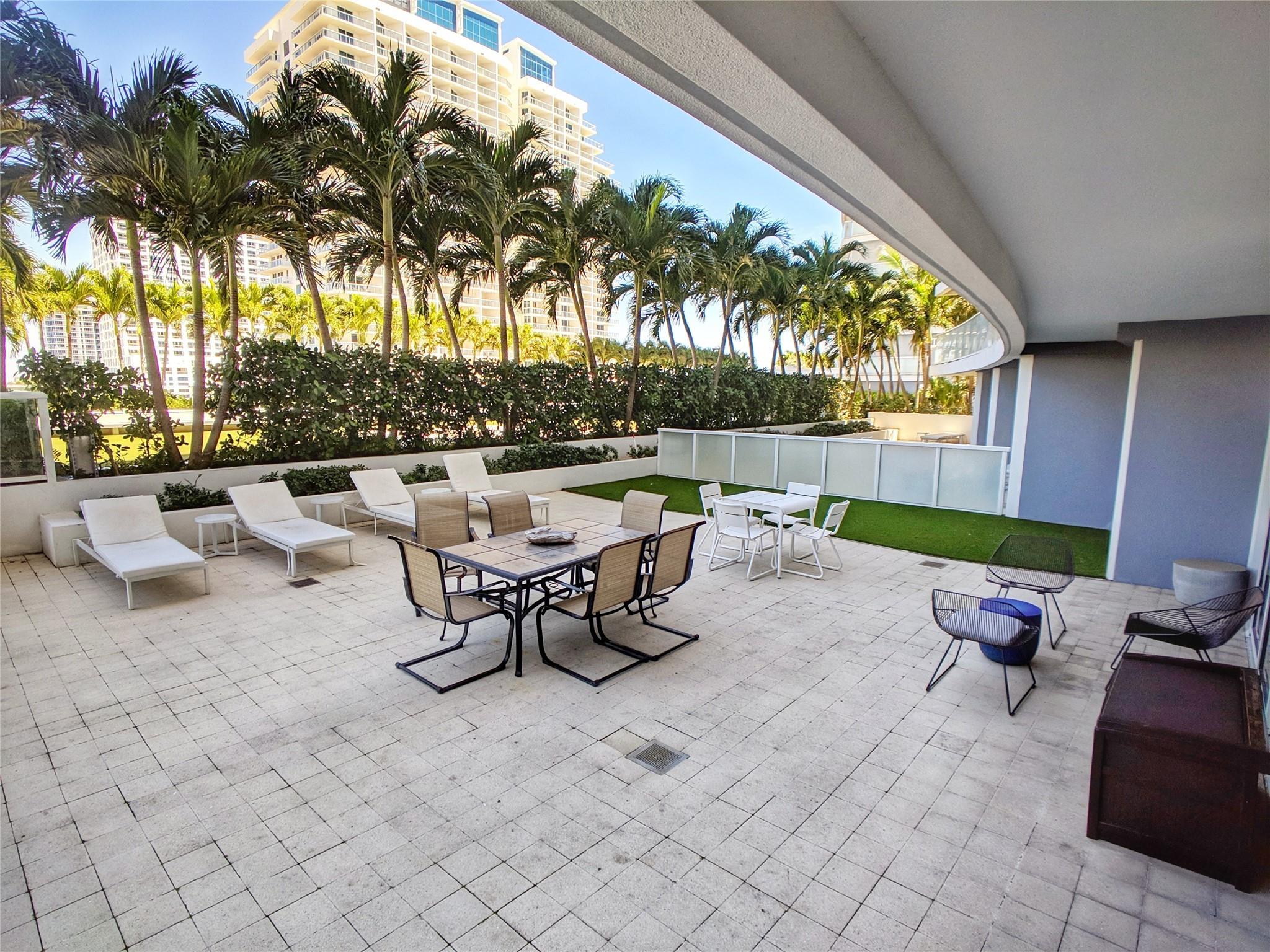 Apartamento para Alugar em Fort Lauderdale, FL