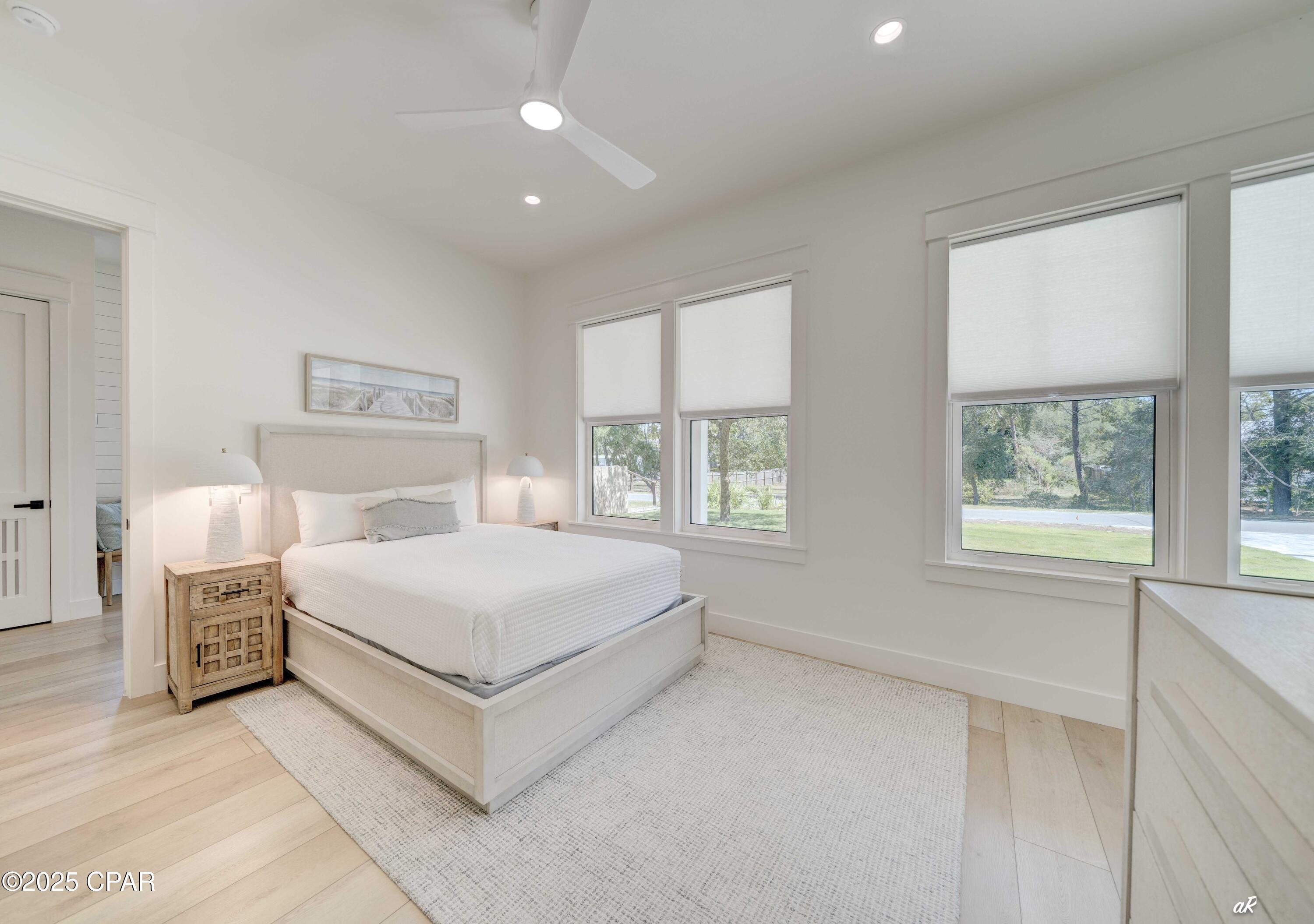 Image 34 For 253 Walton Lakeshore Drive