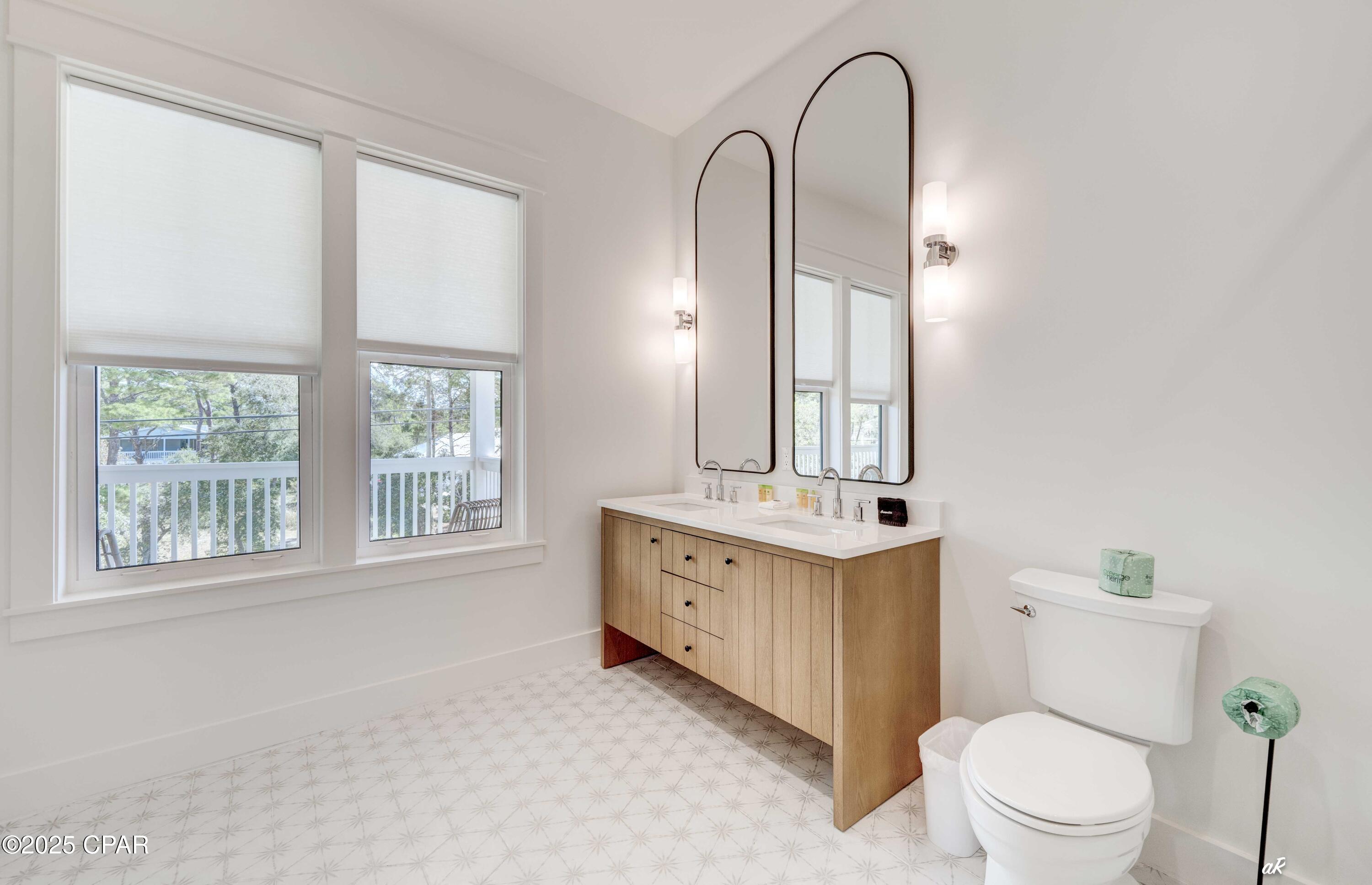 Image 53 For 253 Walton Lakeshore Drive