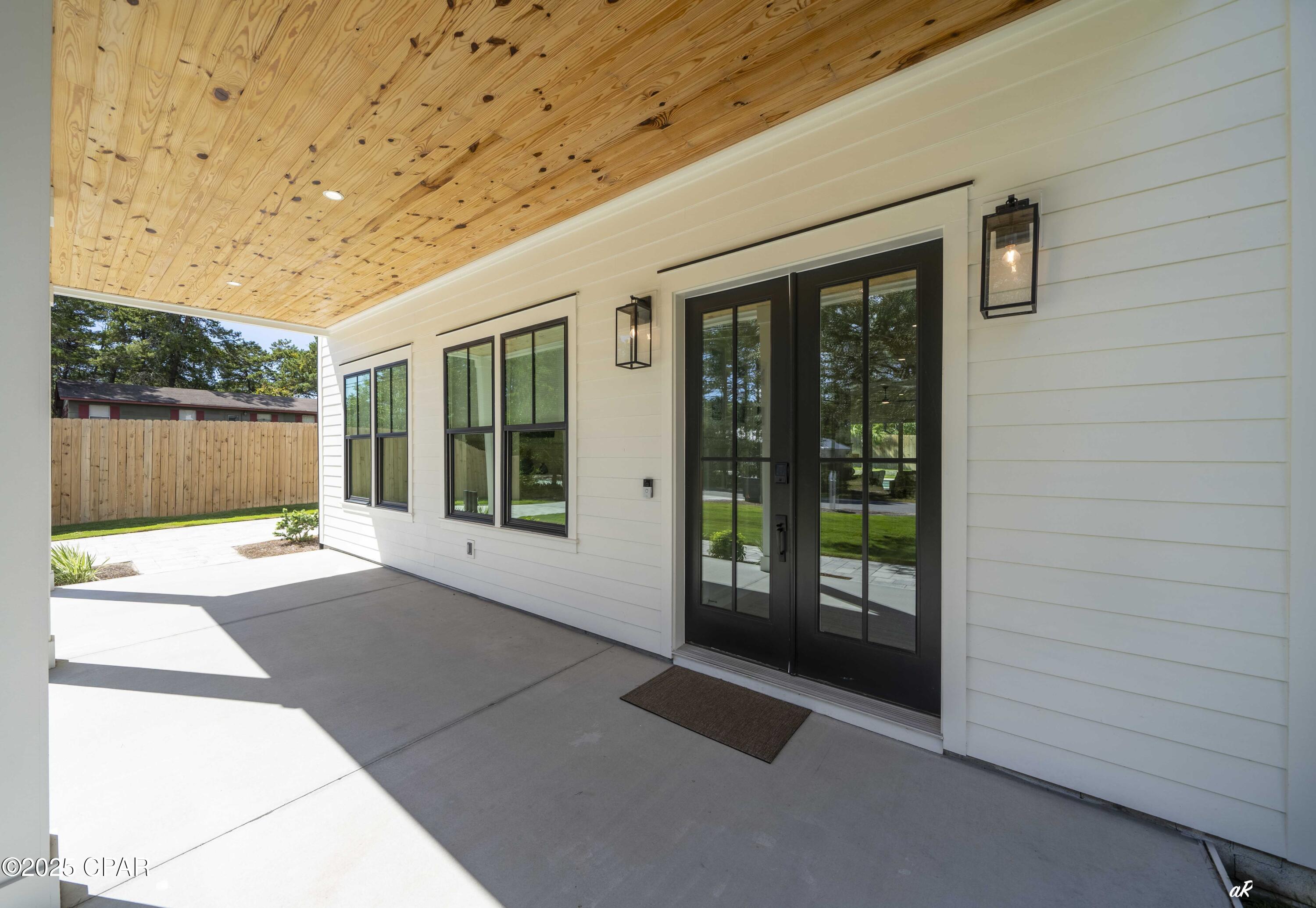 Image 72 For 253 Walton Lakeshore Drive