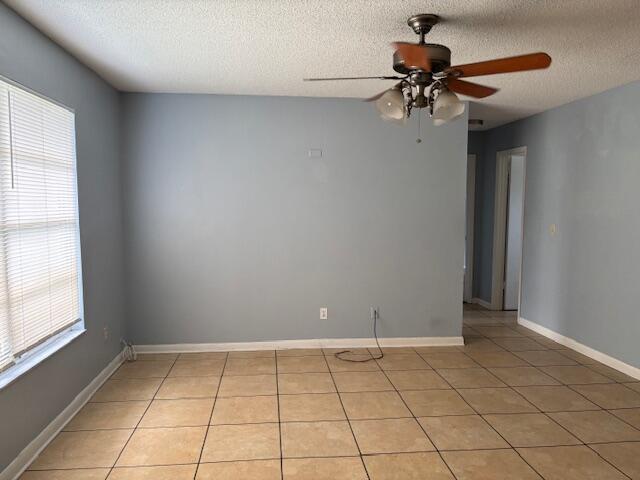 Homes for sale in Port St Lucie, FL | 533 Sw Twig Avenue S, Port St Lucie, FL 34983 | MLS# R11127047