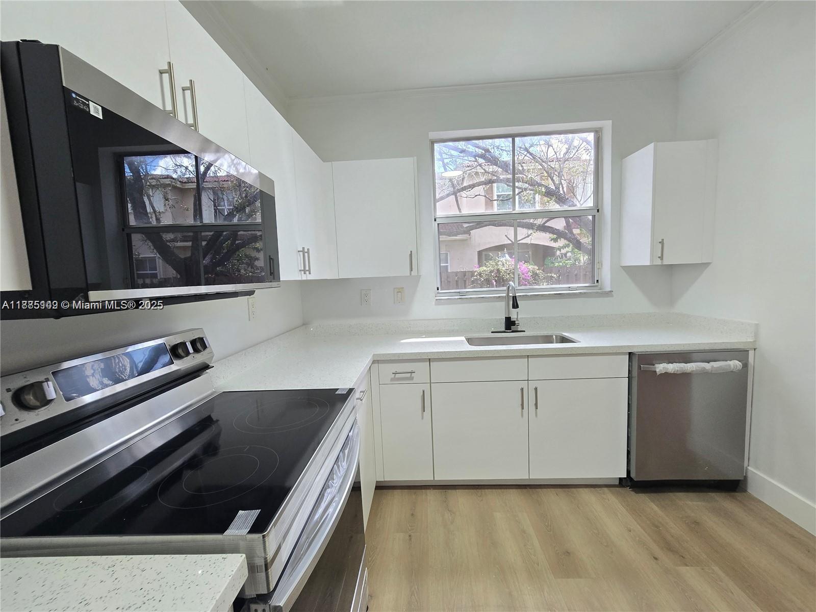 Homes for sale in Sunrise, FL | 129 Riverwalk Cir #129, Sunrise, FL 33326 | MLS# A11885149