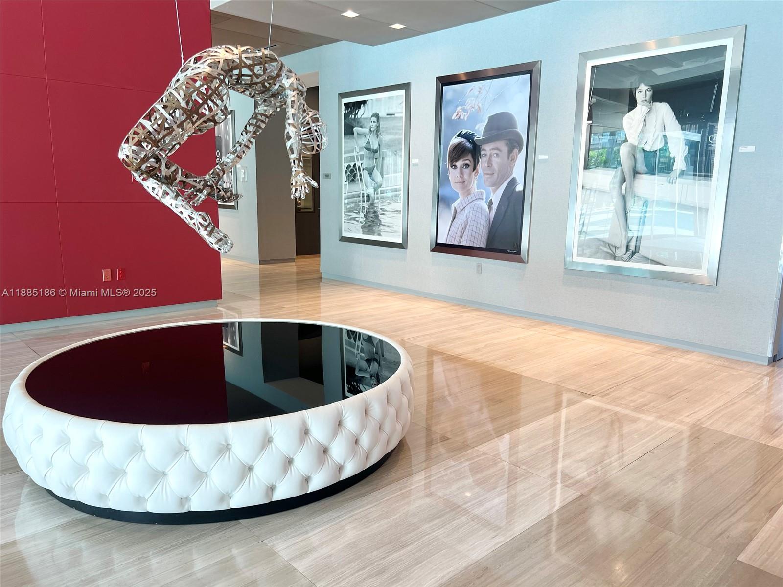 Apartamento à Venda em Miami, FL