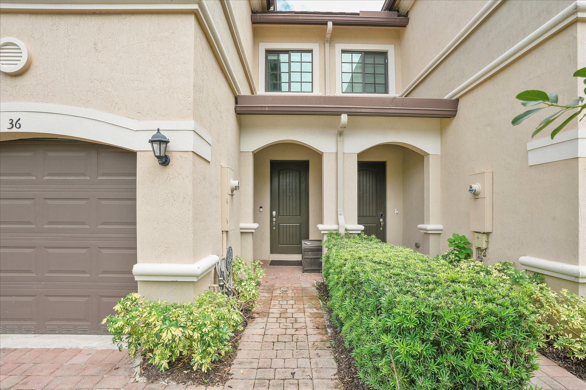 Homes for sale in Oakland Park, FL | 4212 N Dixie Hwy #36, Oakland Park, FL 33334 | MLS# F10528280