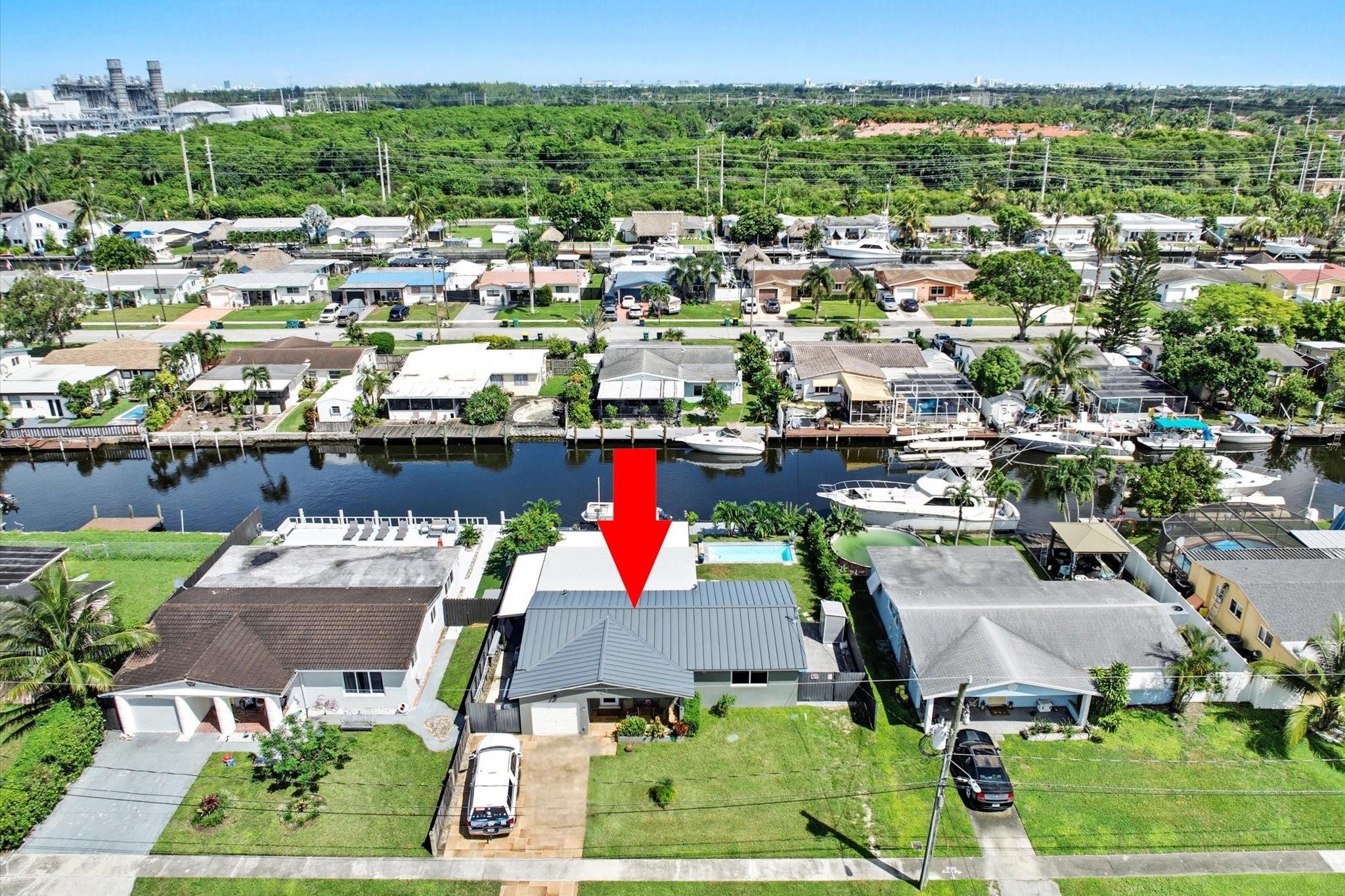 Homes for sale in Fort Lauderdale, FL | 4610 Sw 43rd Ave, Fort Lauderdale, FL 33314 | MLS# F10528475