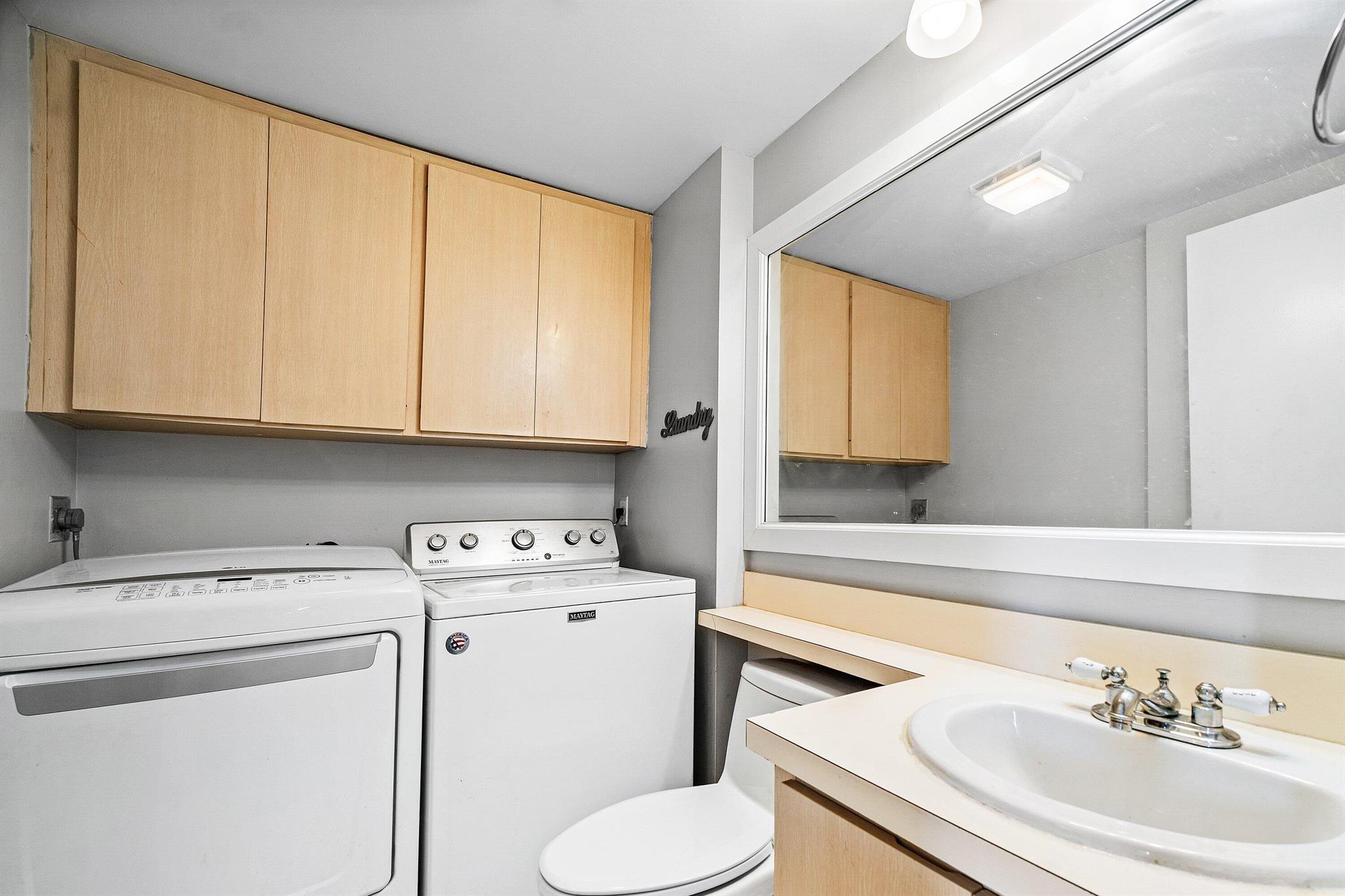 Homes for sale in Royal Palm Beach, FL | 43 Essex Court #C, Royal Palm Beach, FL 33411 | MLS# R11127112