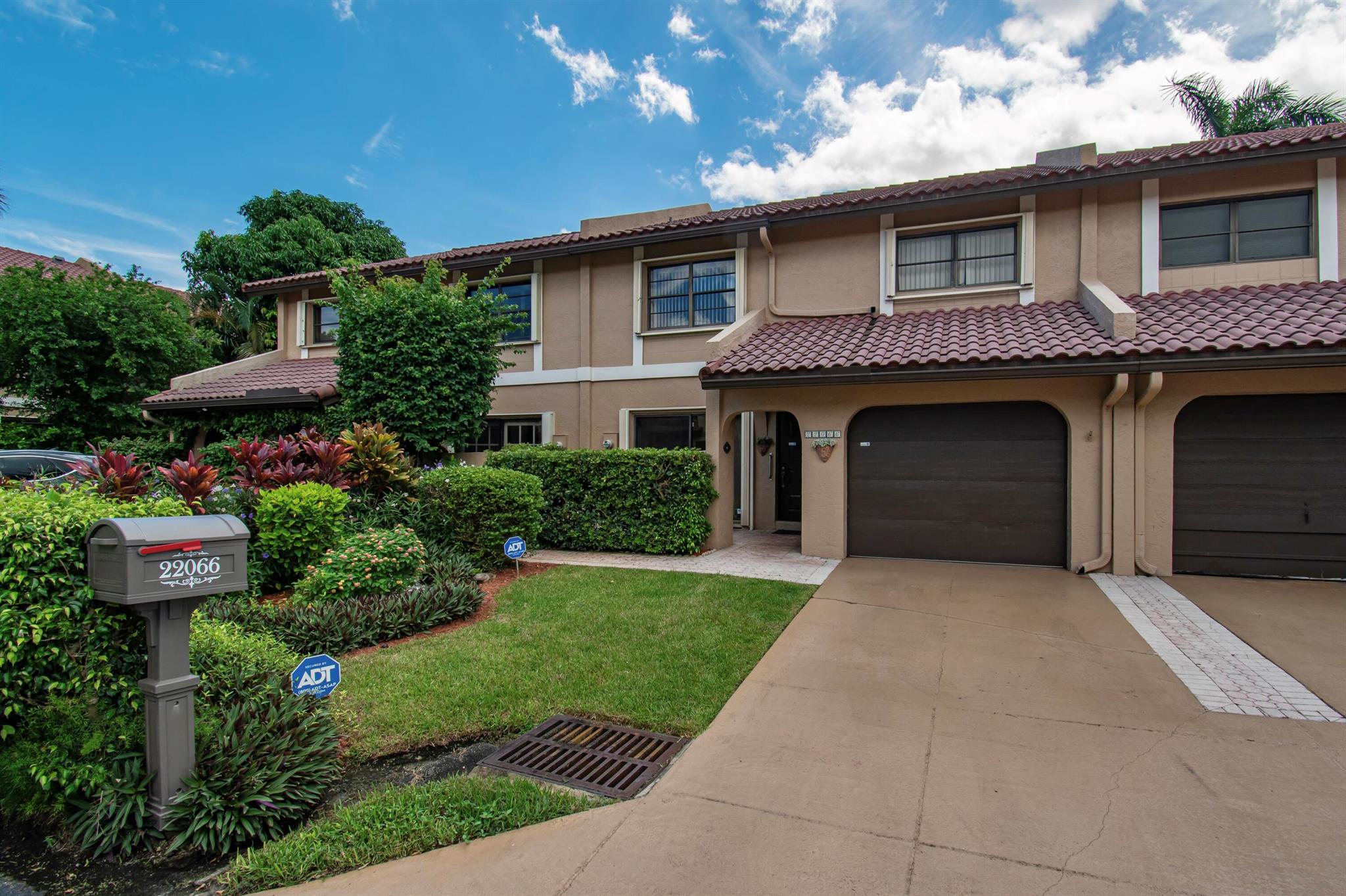 Homes for sale in Boca Raton, FL | 22066 Las Brisas Circle, Boca Raton, FL 33433 | MLS# R11127118