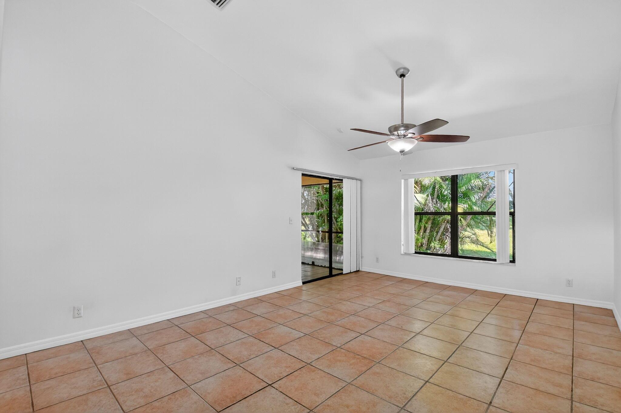 Homes for sale in Boynton Beach, FL | 123 Via De Casas Norte, Boynton Beach, FL 33426 | MLS# R11127150