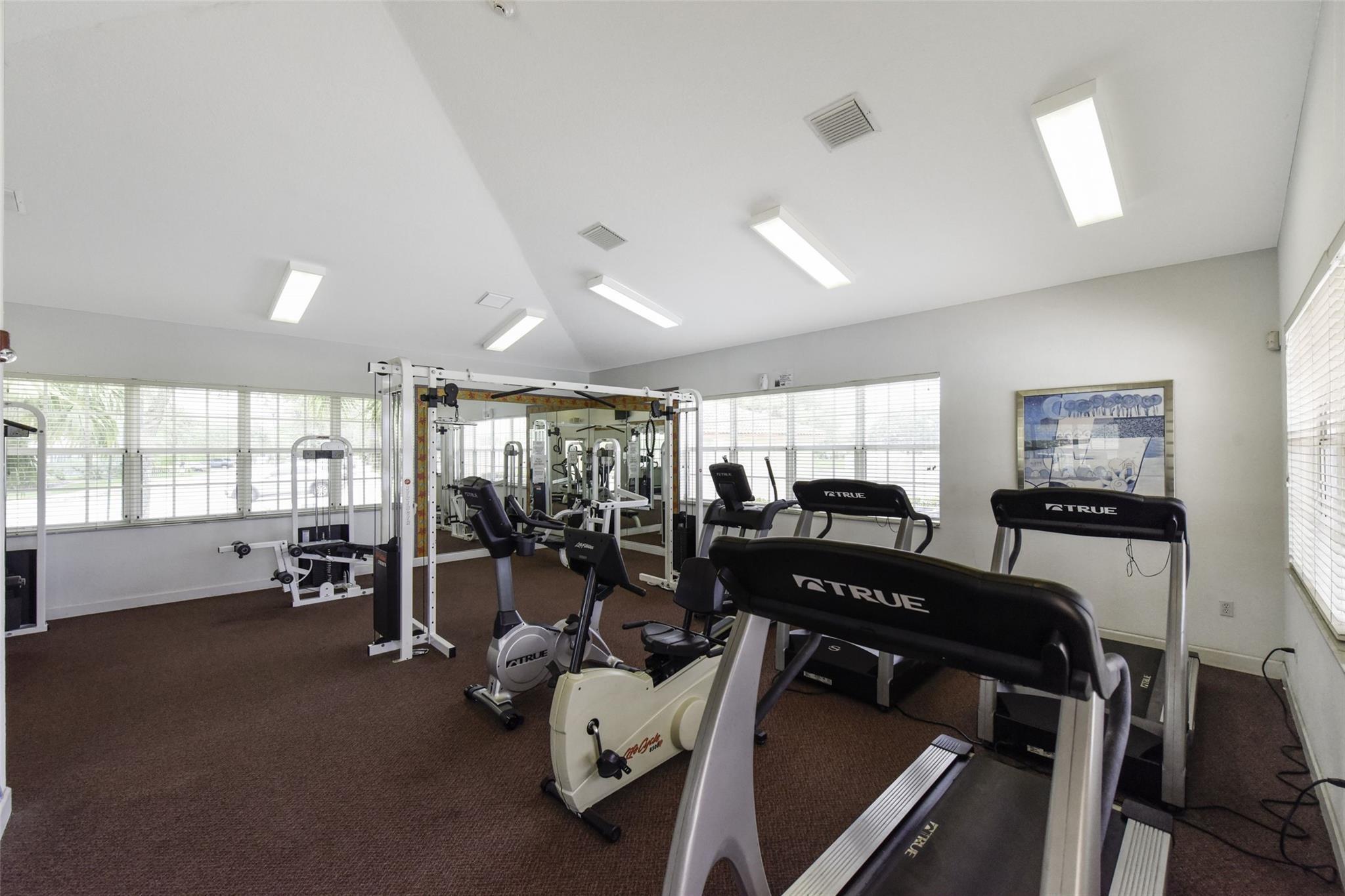 Homes for sale in Pembroke Pines, FL | 881 Nw 208Th Dr, Pembroke Pines, FL 33029 | MLS# R11127151