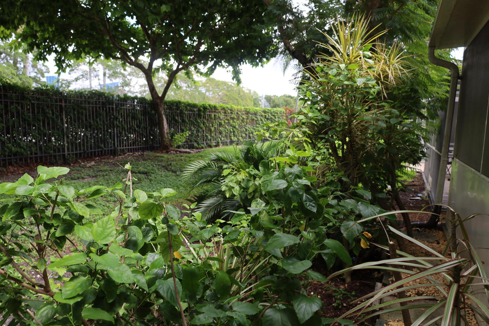 Homes for sale in Pembroke Pines, FL | 881 Nw 208th Dr, Pembroke Pines, FL 33029 | MLS# R11127151