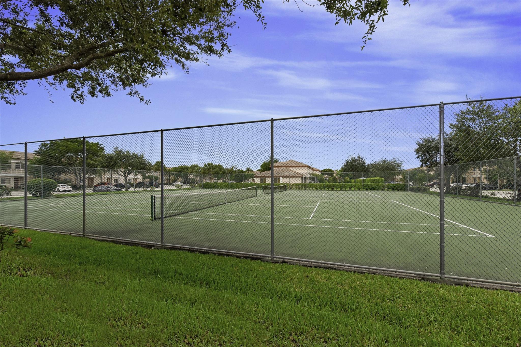 Homes for sale in Pembroke Pines, FL | 881 Nw 208Th Dr, Pembroke Pines, FL 33029 | MLS# R11127151