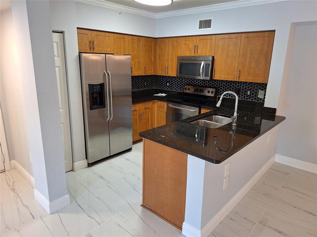 Villas At Emerald Dunes C