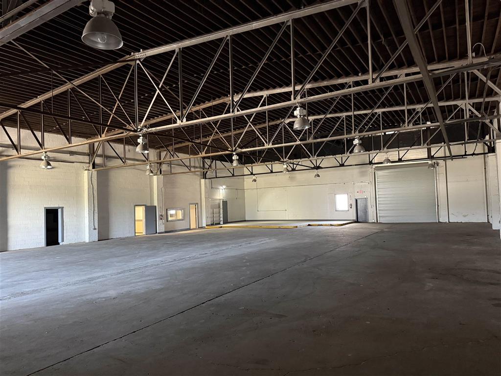 320 E Napoleon St Street — photo 3