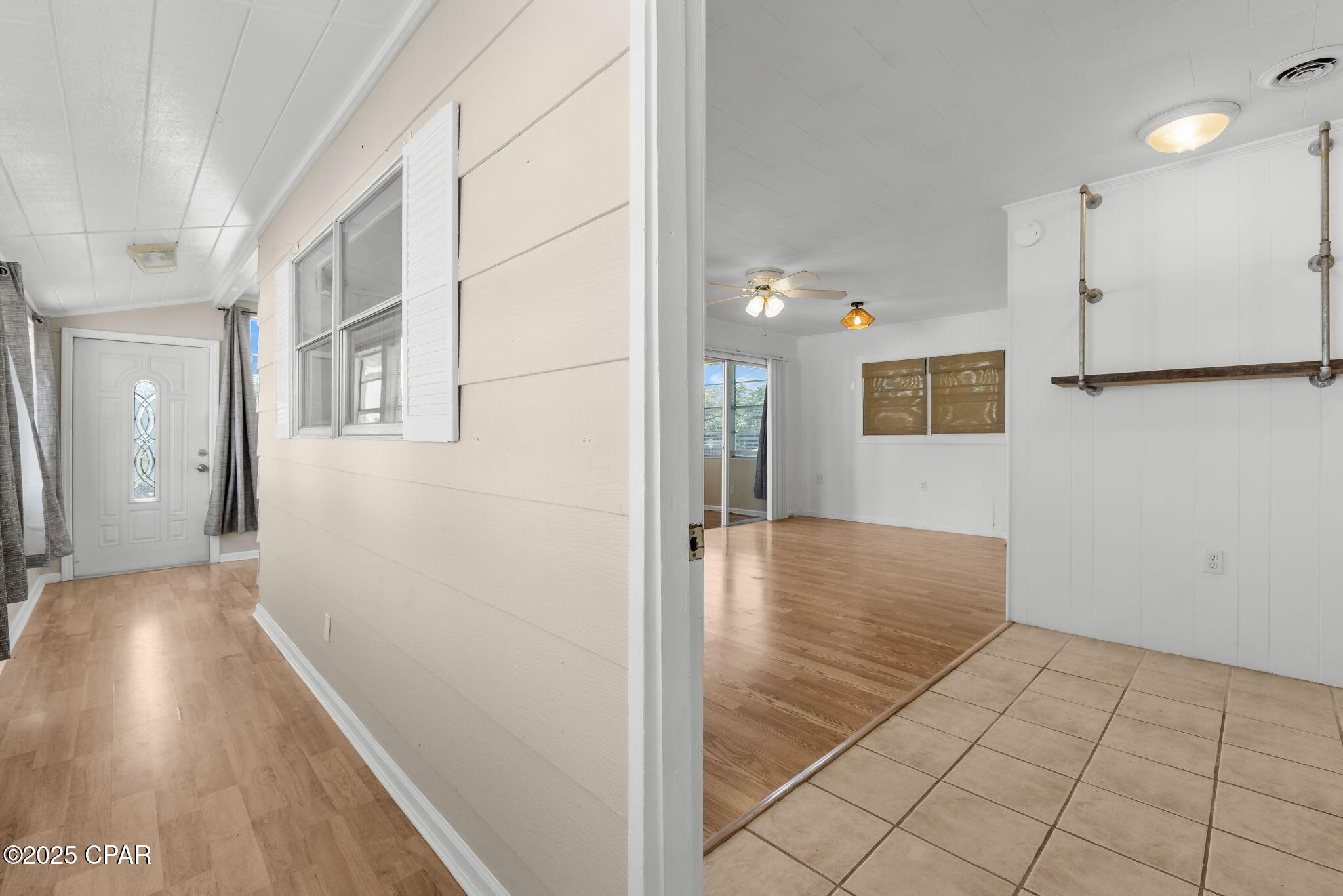 Image 9 For 22107 Bataan Avenue