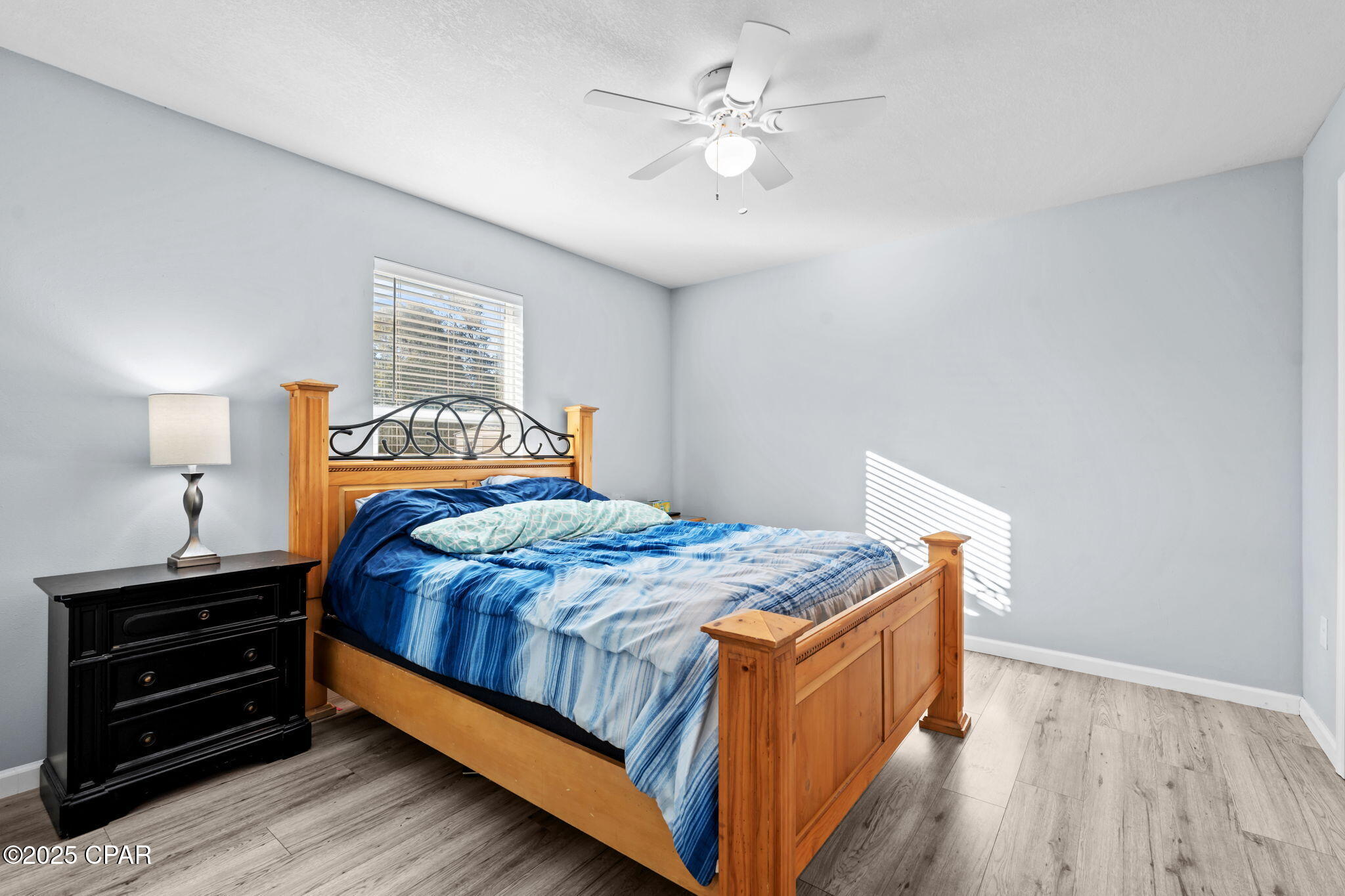 Image 24 For 3111 2nd Plaza