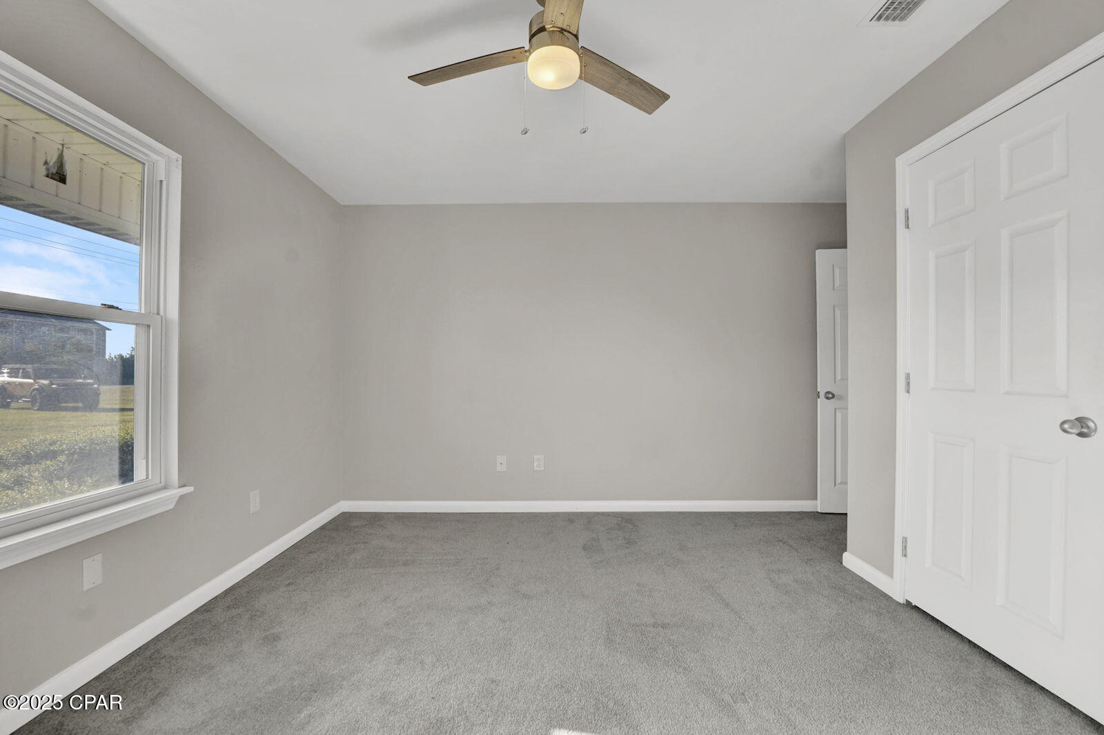 Image 39 For 4717 Star Avenue