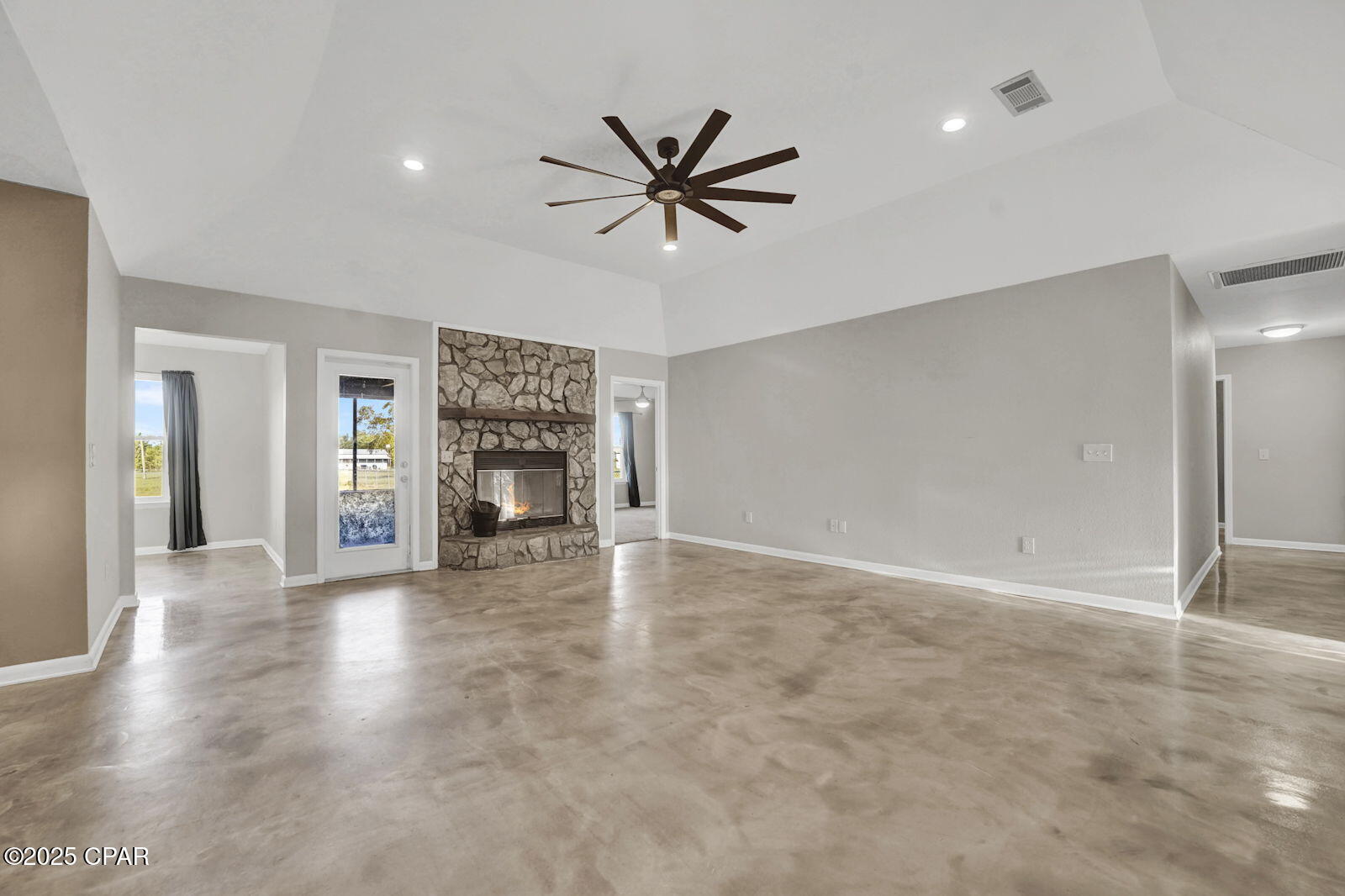 Image 8 For 4717 Star Avenue